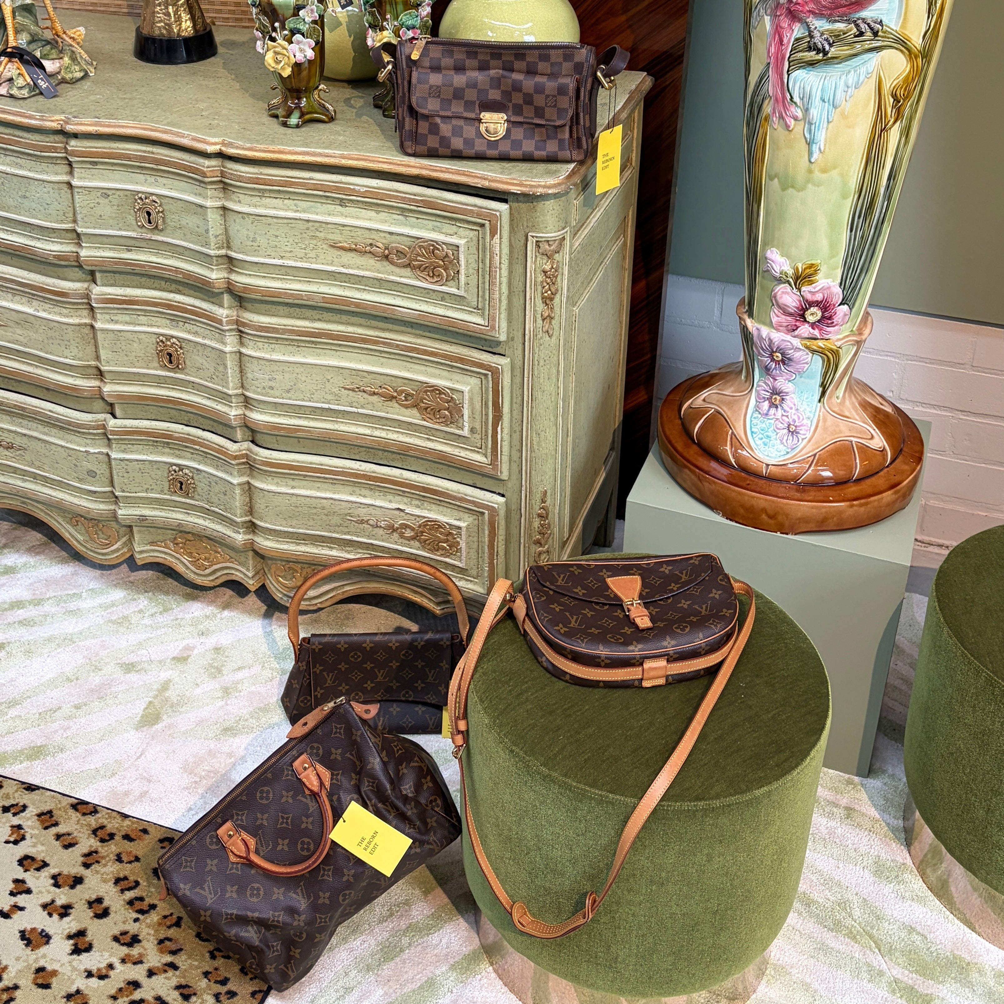 👜 Monogram of Damier? Alles wat je moet weten over de iconische Louis Vuitton patronen