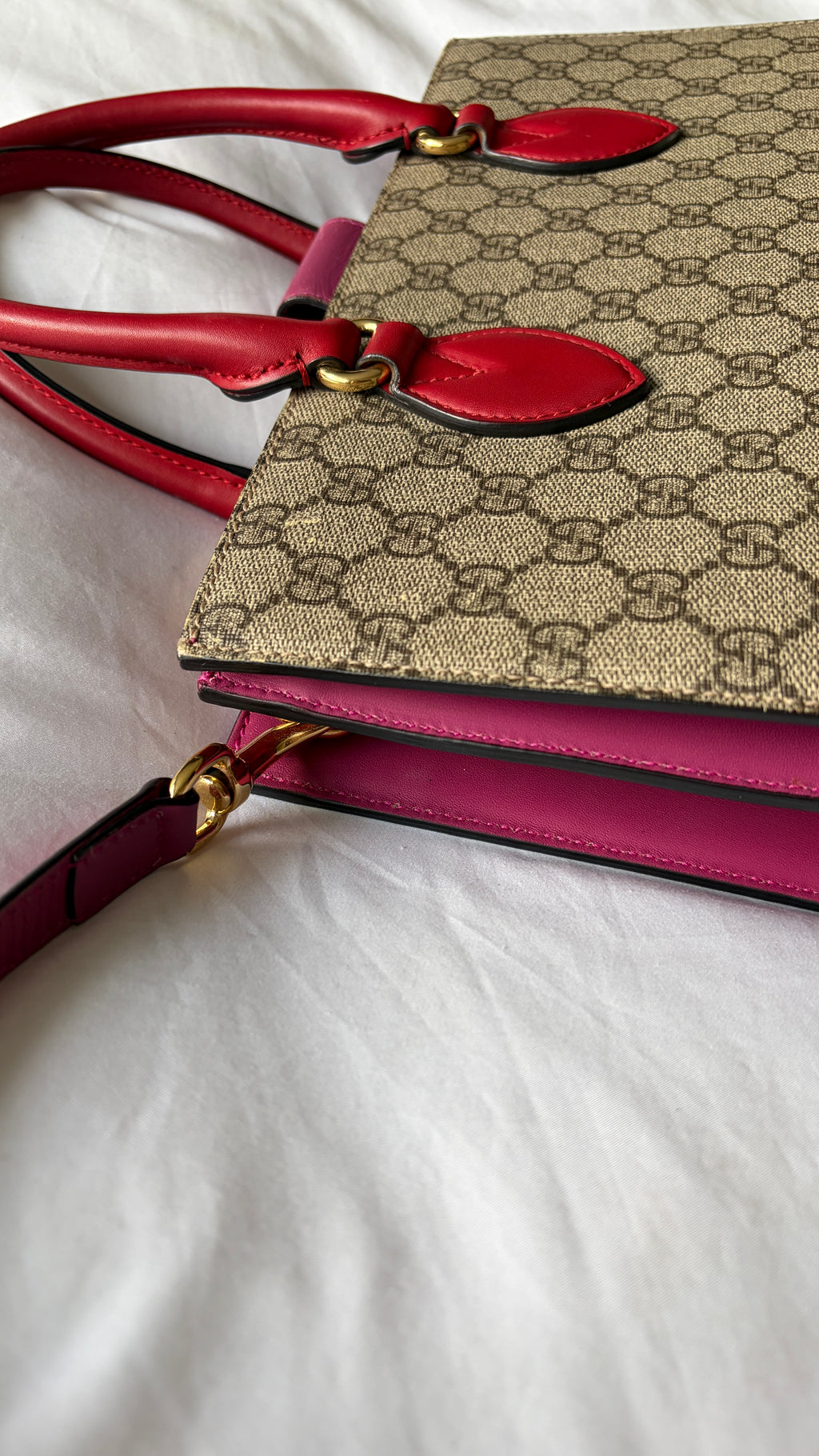 Gucci GG Supreme Top Handle 2Way