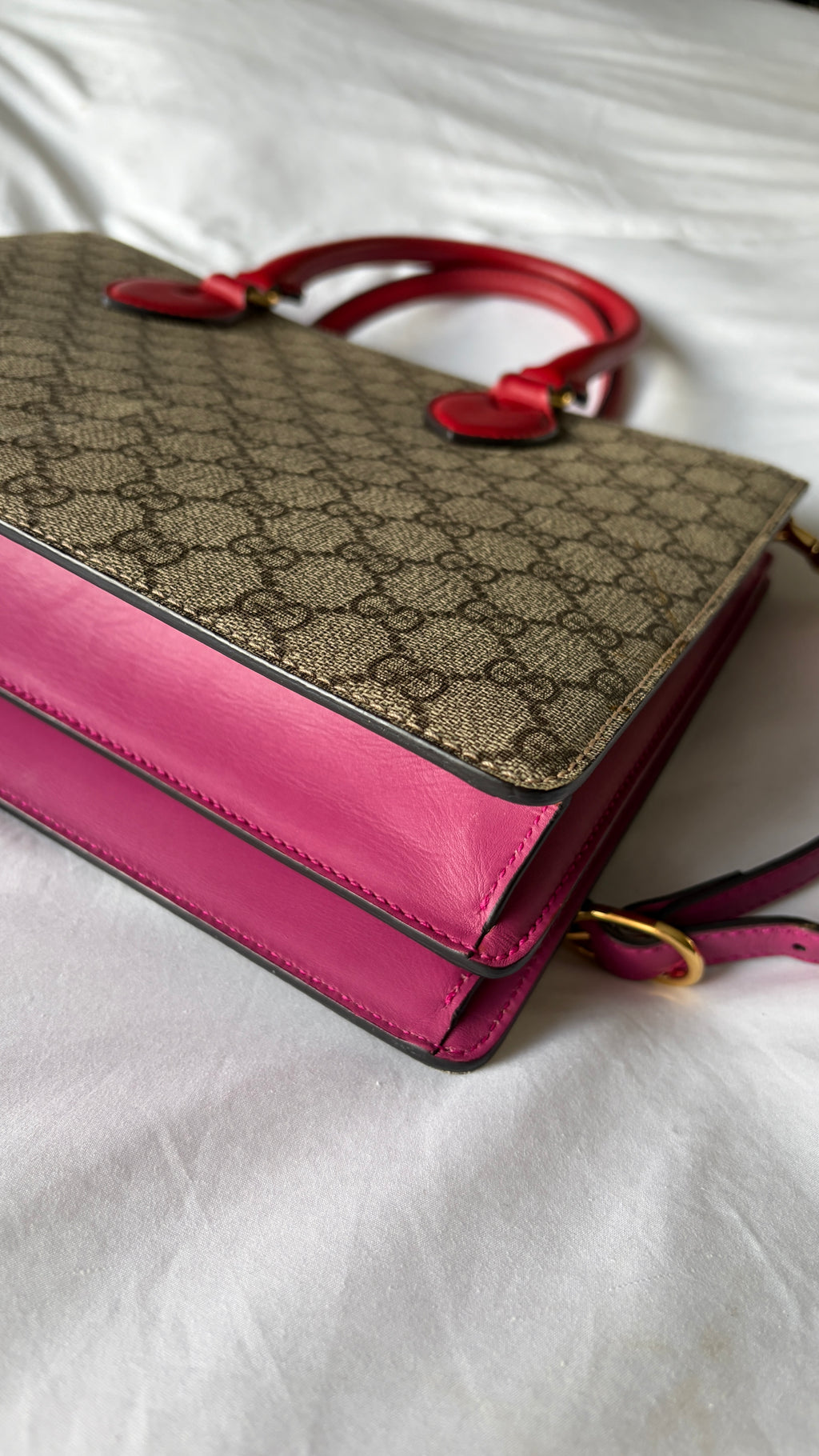 Gucci GG Supreme Top Handle 2Way