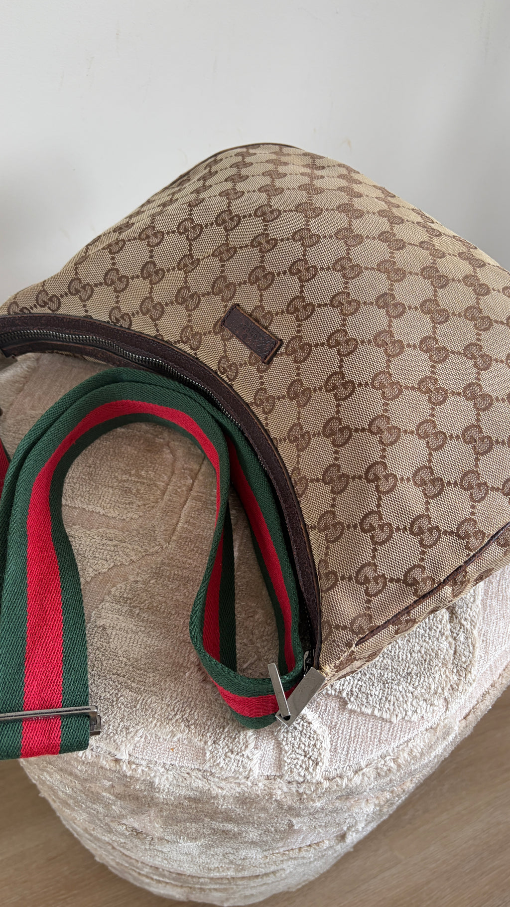 Gucci GG Half Moon