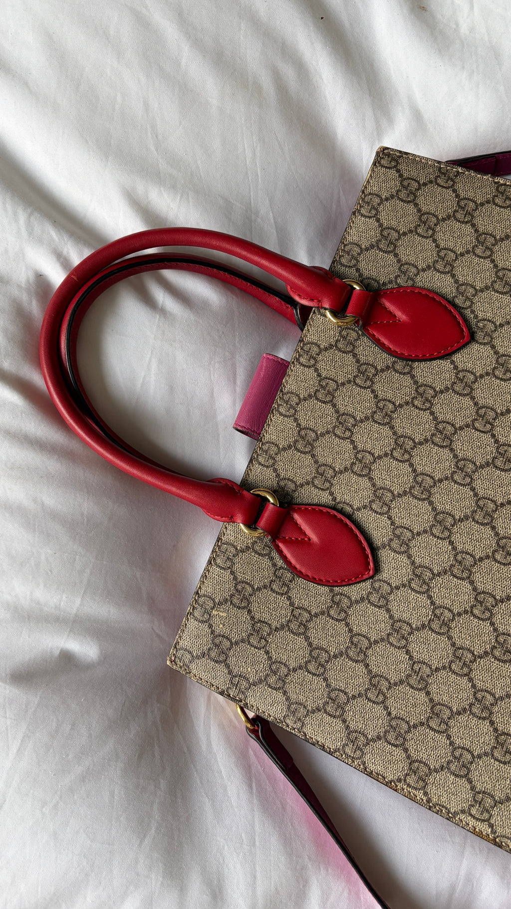 Gucci GG Supreme Top Handle 2Way