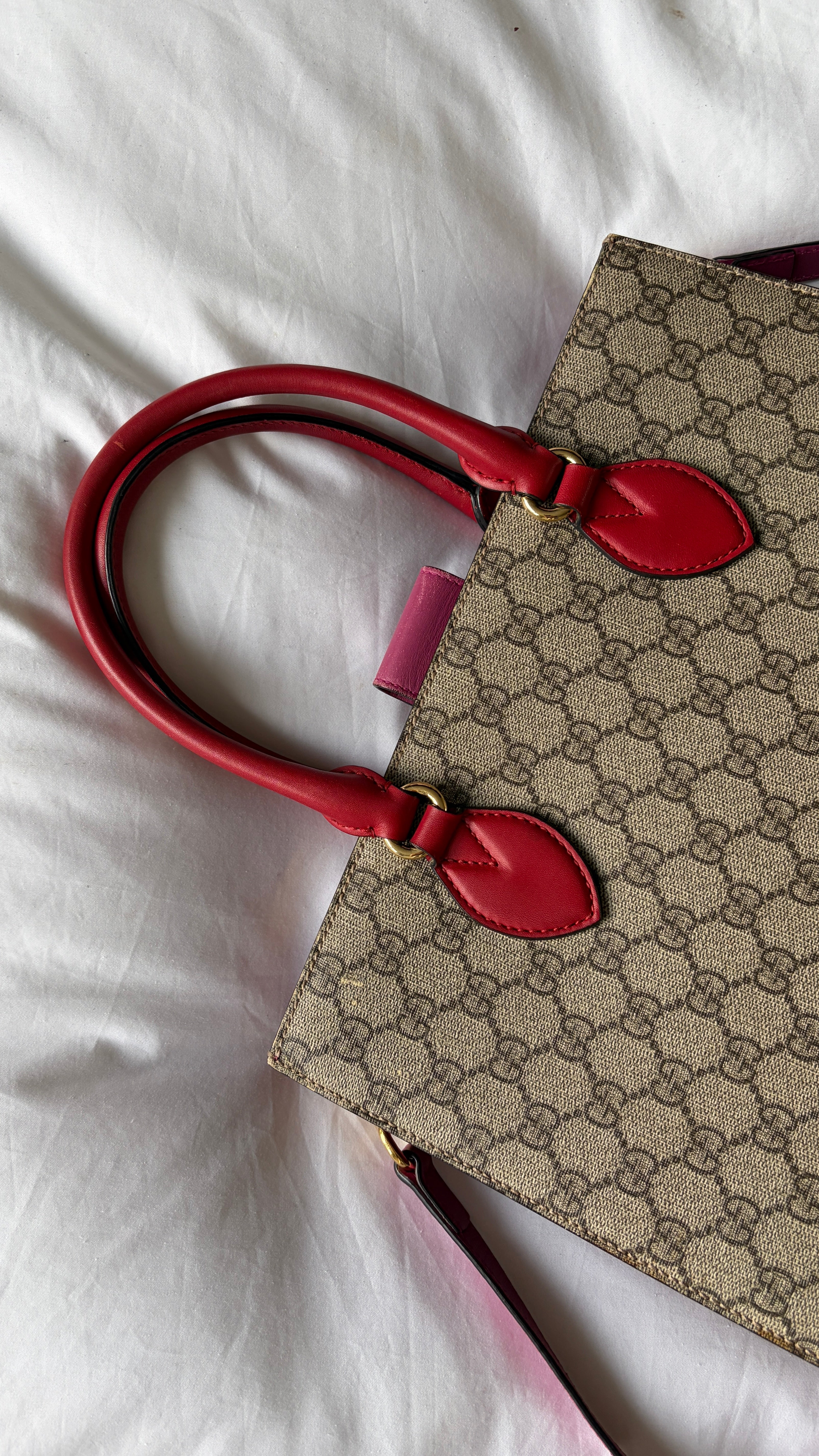 Gucci GG Supreme Top Handle 2Way