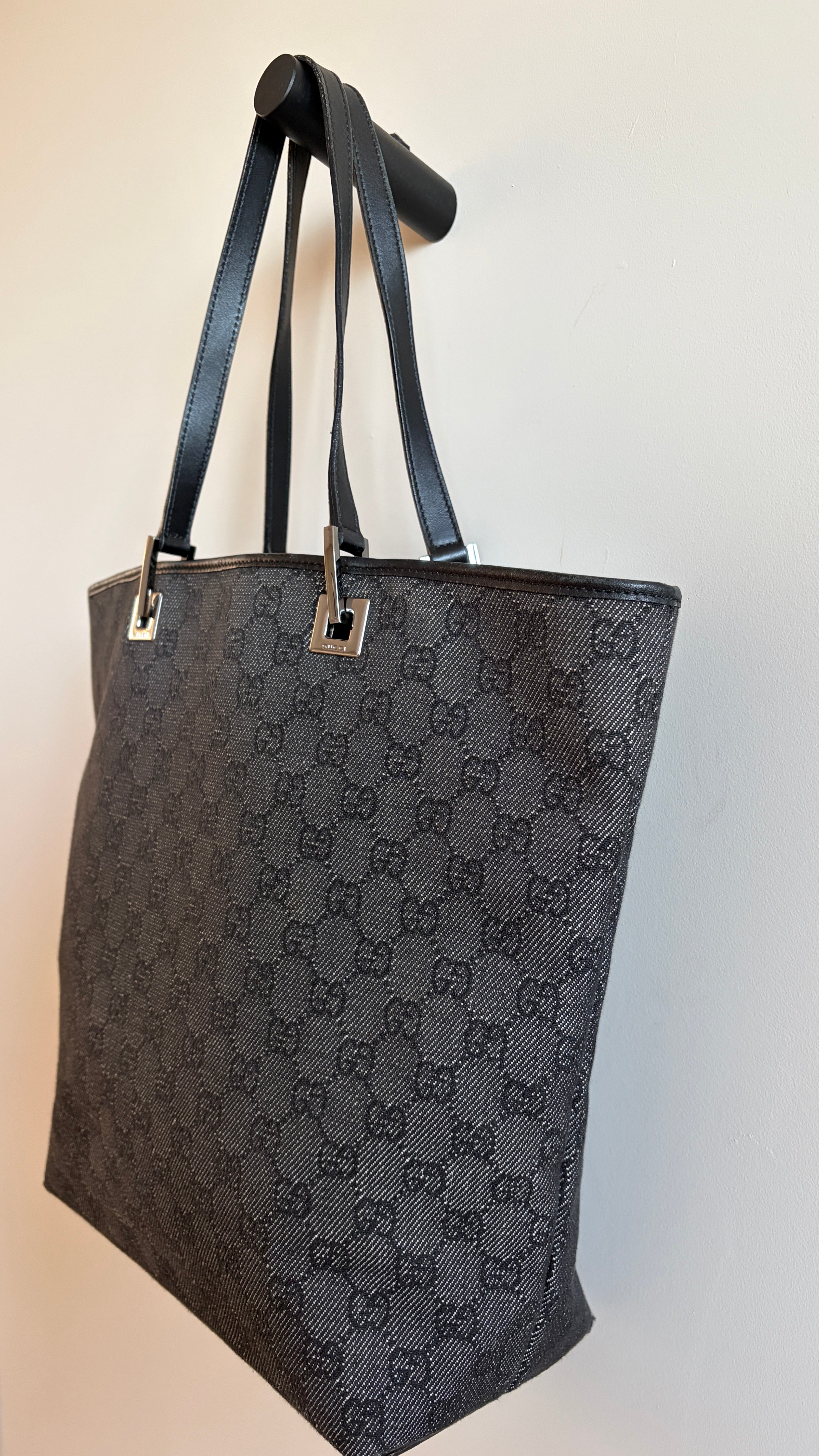 Gucci Denim Tote Bag - zijkant rechts