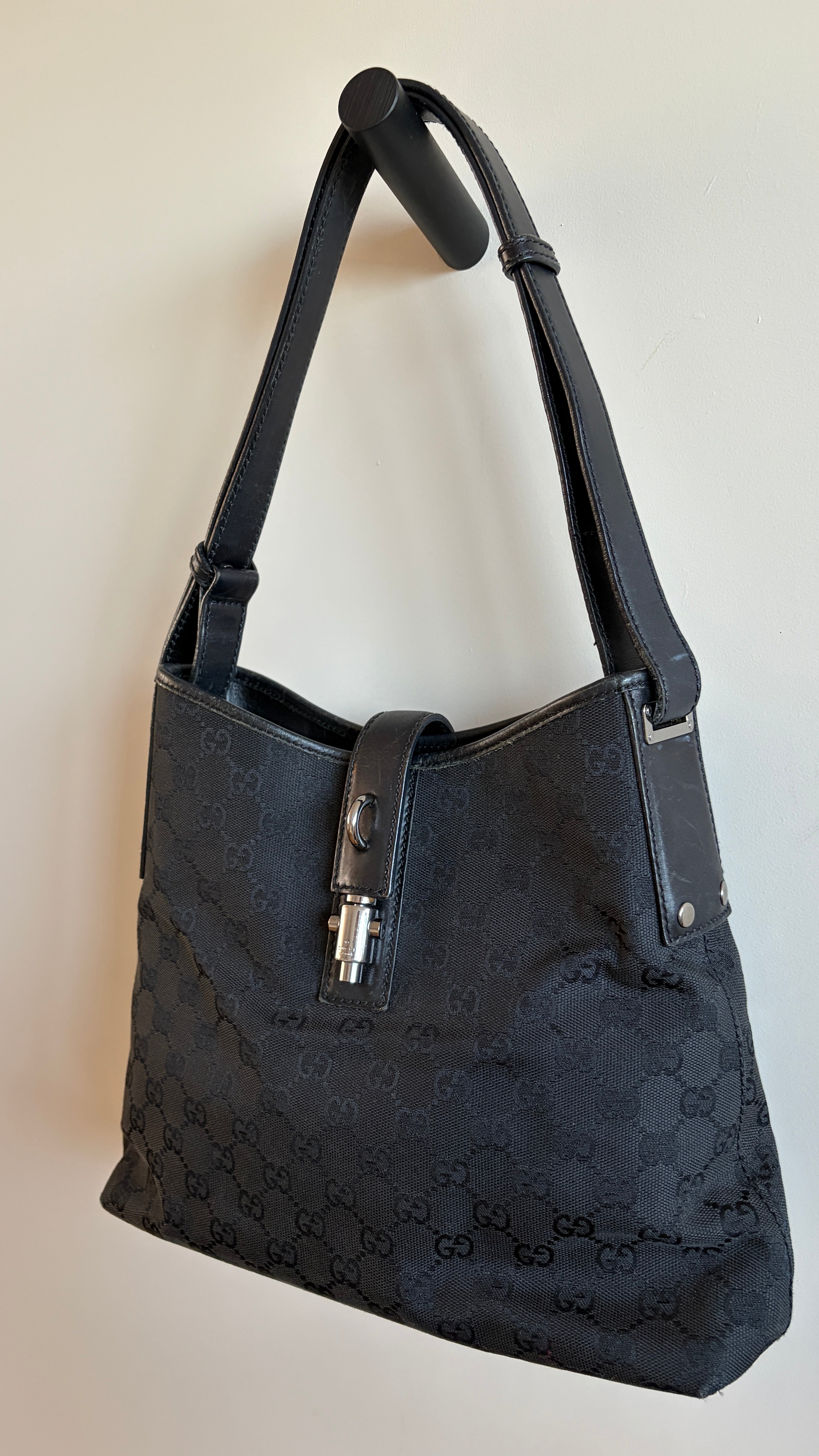 Gucci Jackie Black - voorkant/zijkant