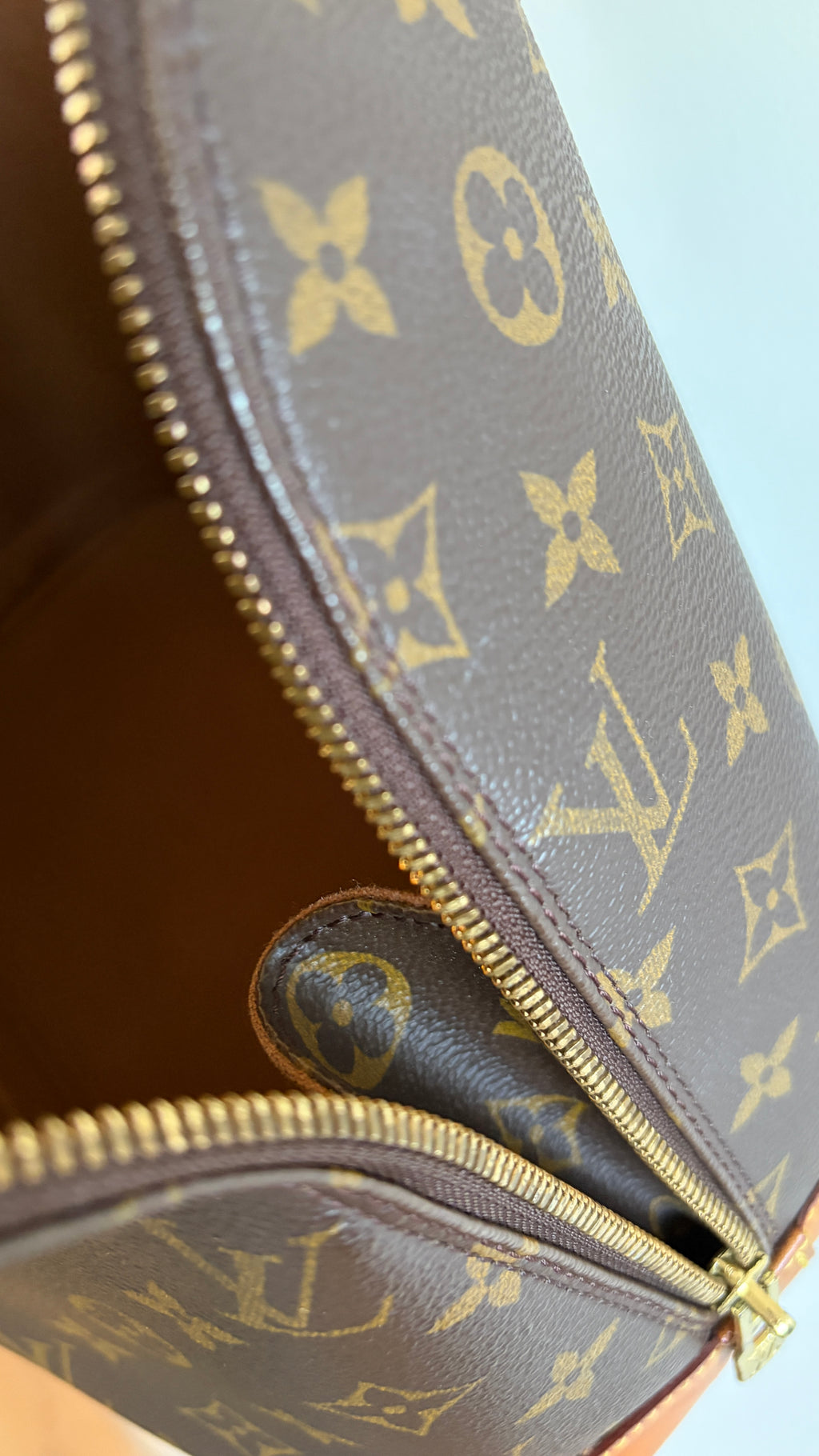 Louis Vuitton Alma PM - Detail binnenkant