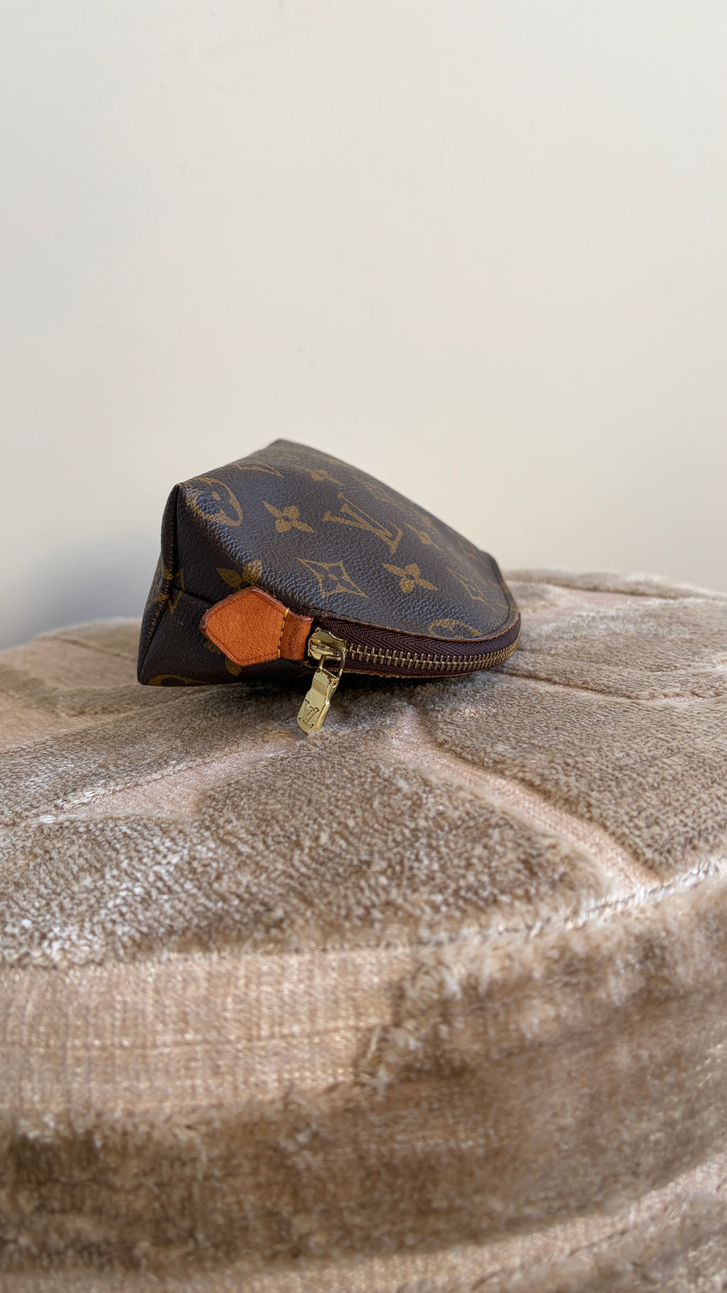 Louis Vuitton Cosmetic Pouch - Productfoto 4