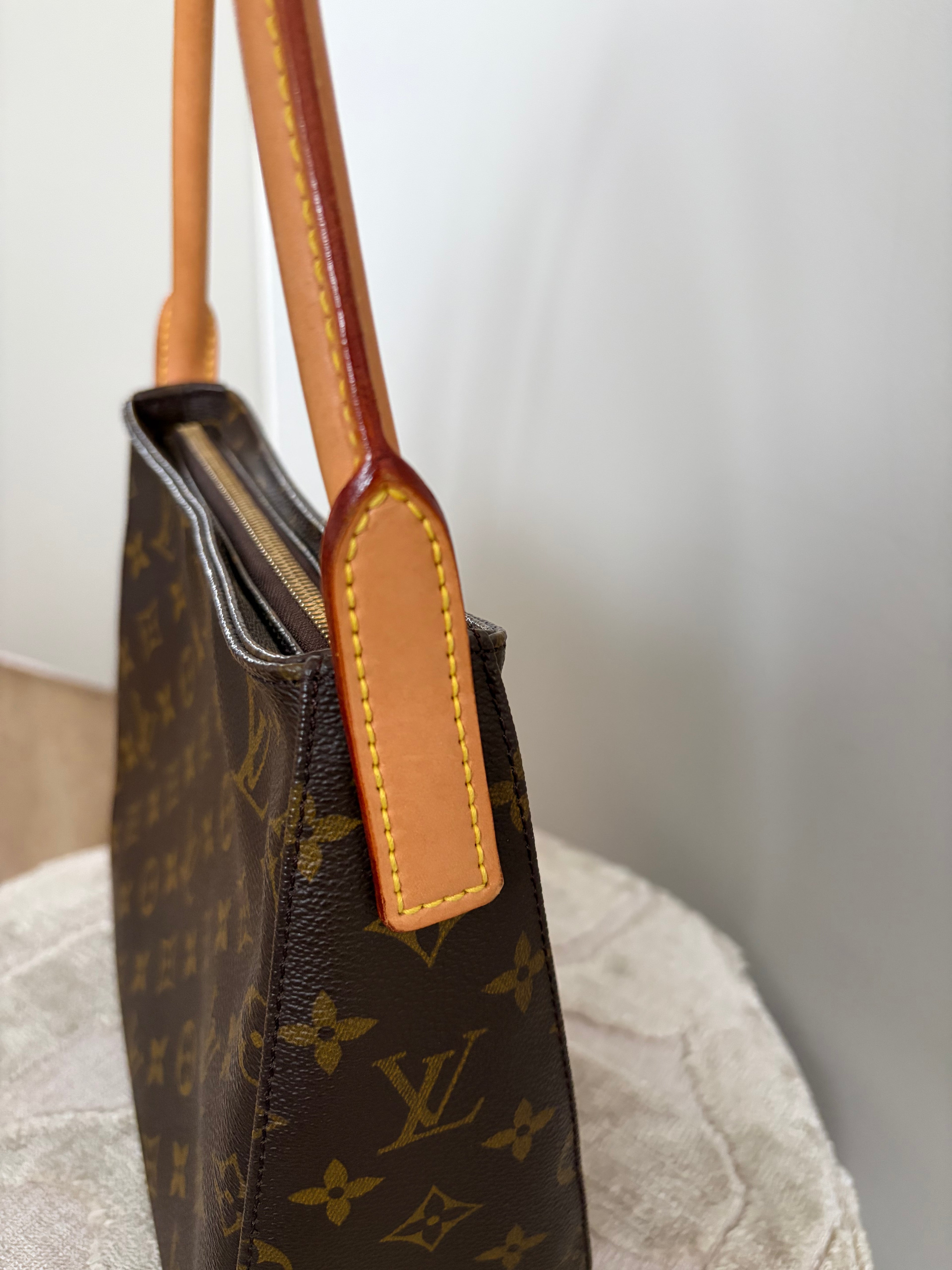 Louis Vuitton Looping MM Monogram - productfoto 4