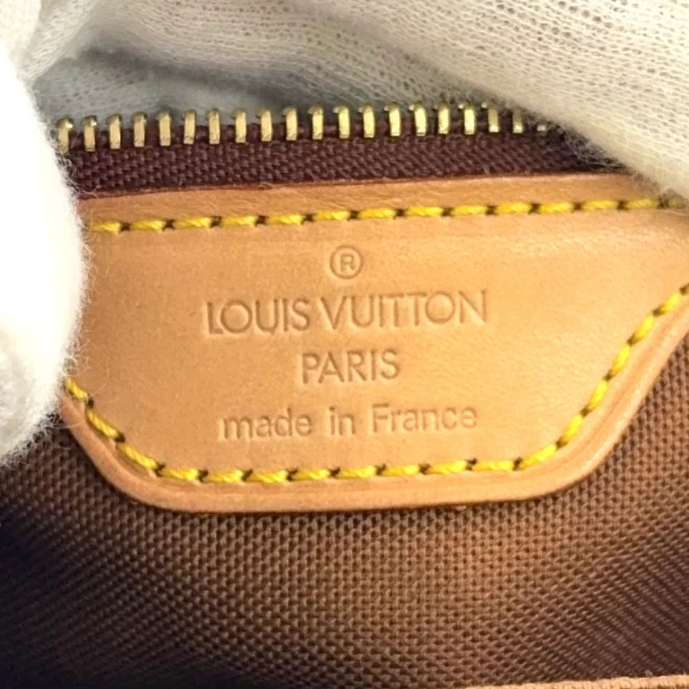 Louis Vuitton Looping PM - 9