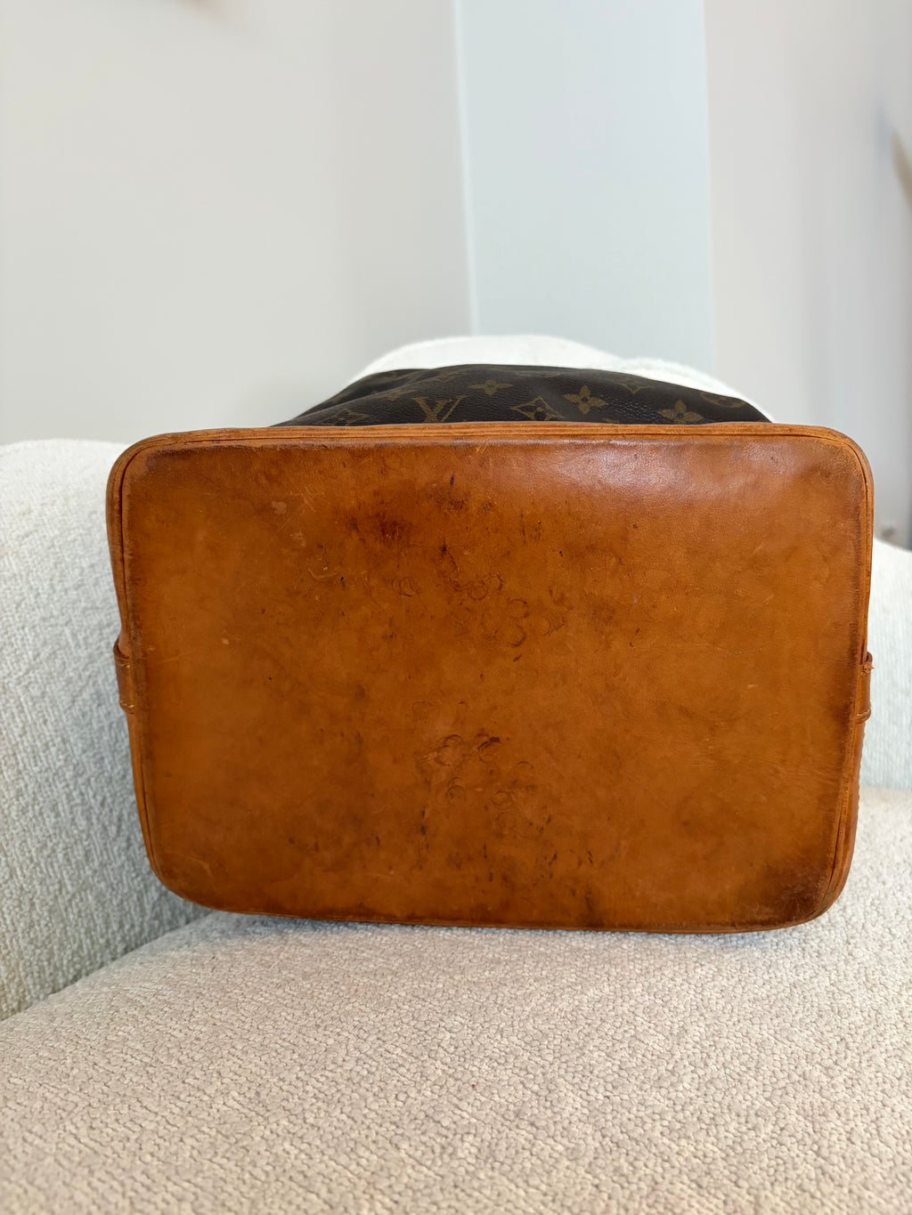Louis Vuitton Noe - onderkant