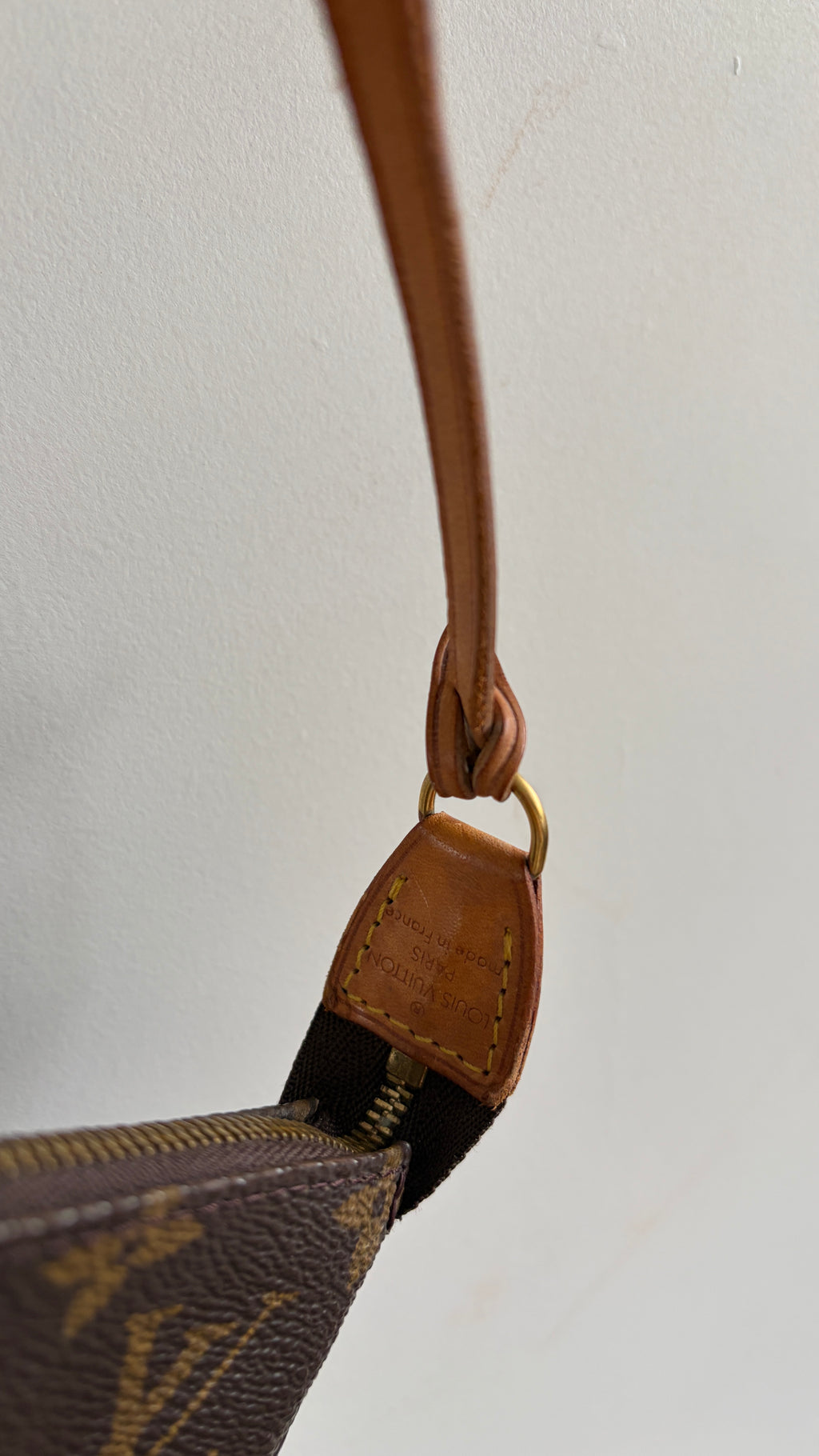 Louis Vuitton Pochette - Detail