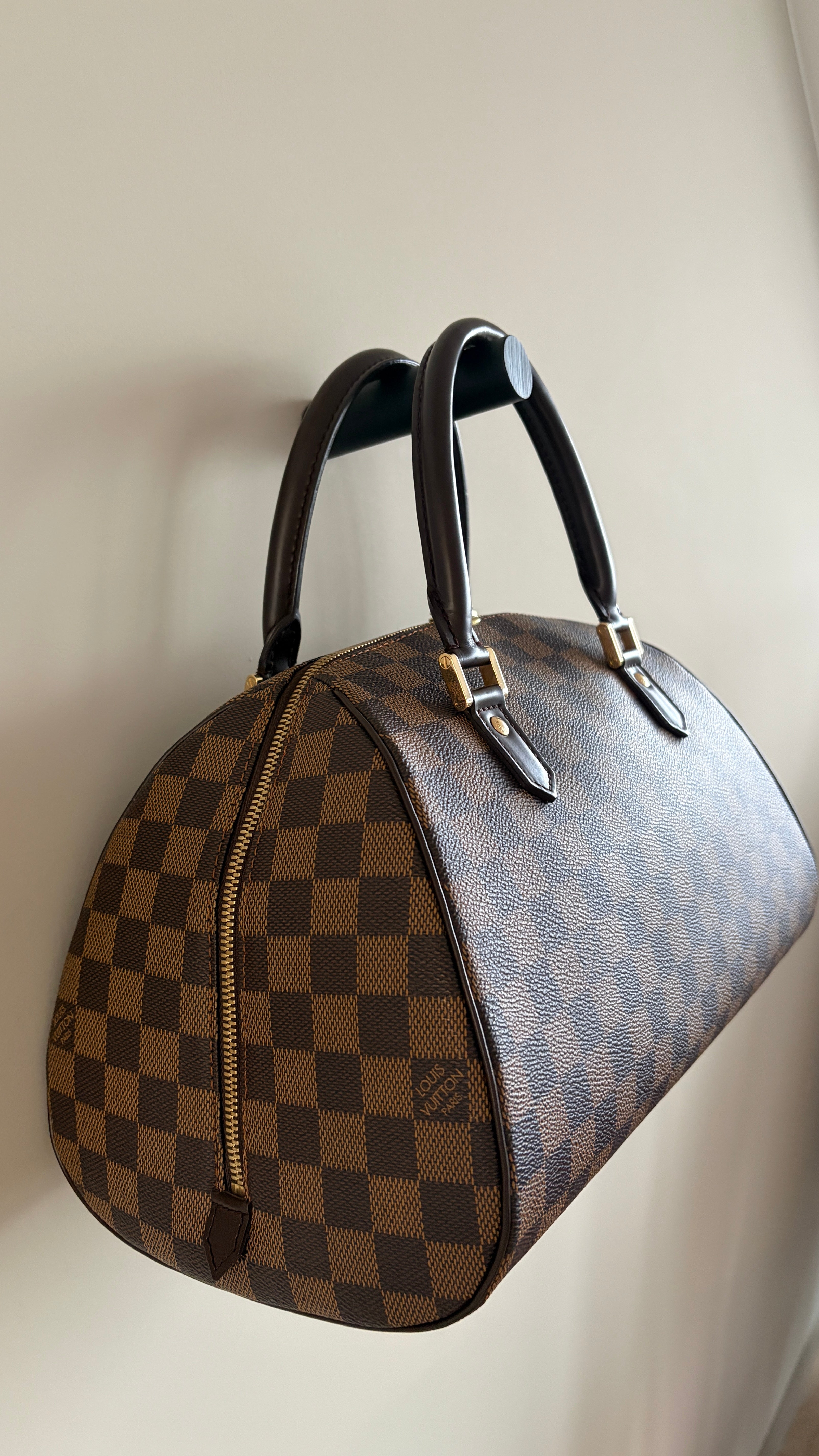 Louis Vuitton Ribera MM - Zijkant