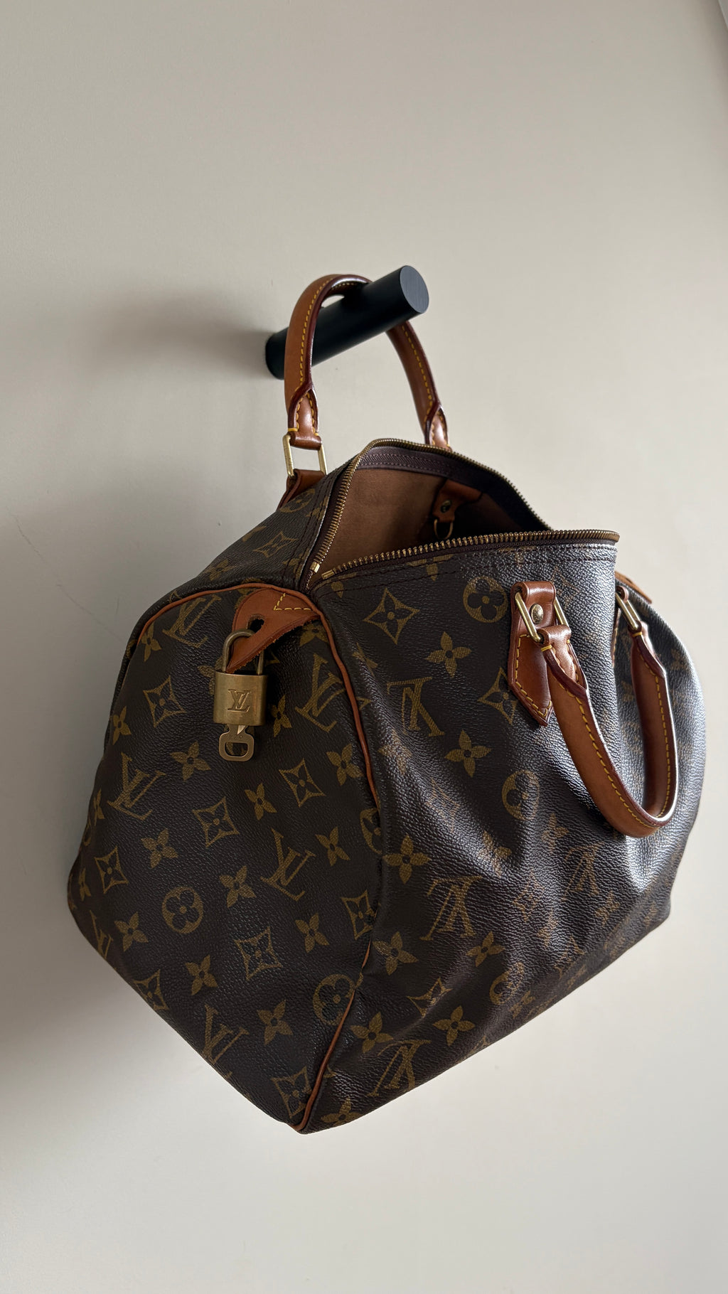 Louis Vuitton Speedy 30 - TRE24 - Productfoto 19