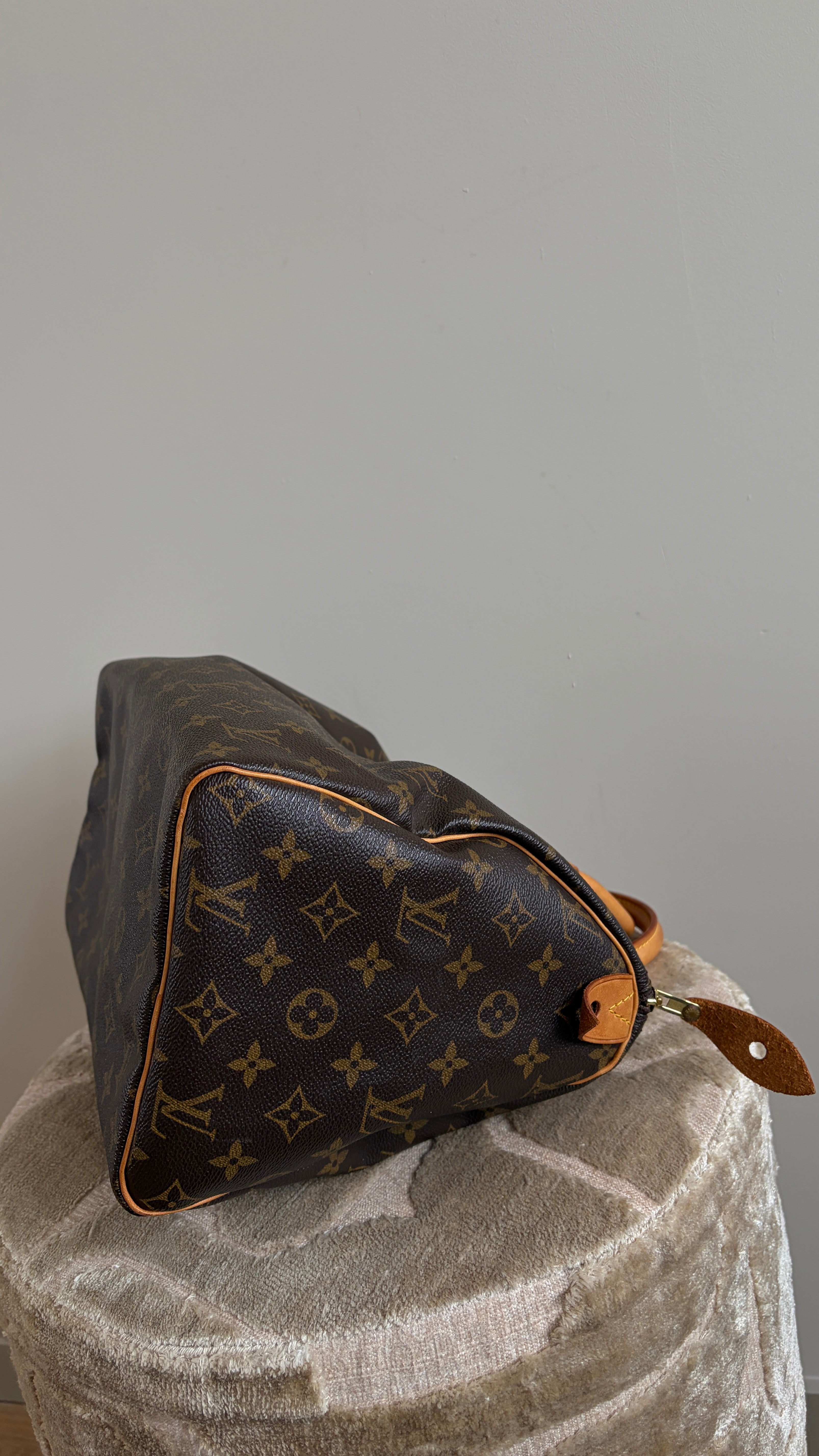 Louis Vuitton Speedy 30 - TRE25 - Productfoto 11