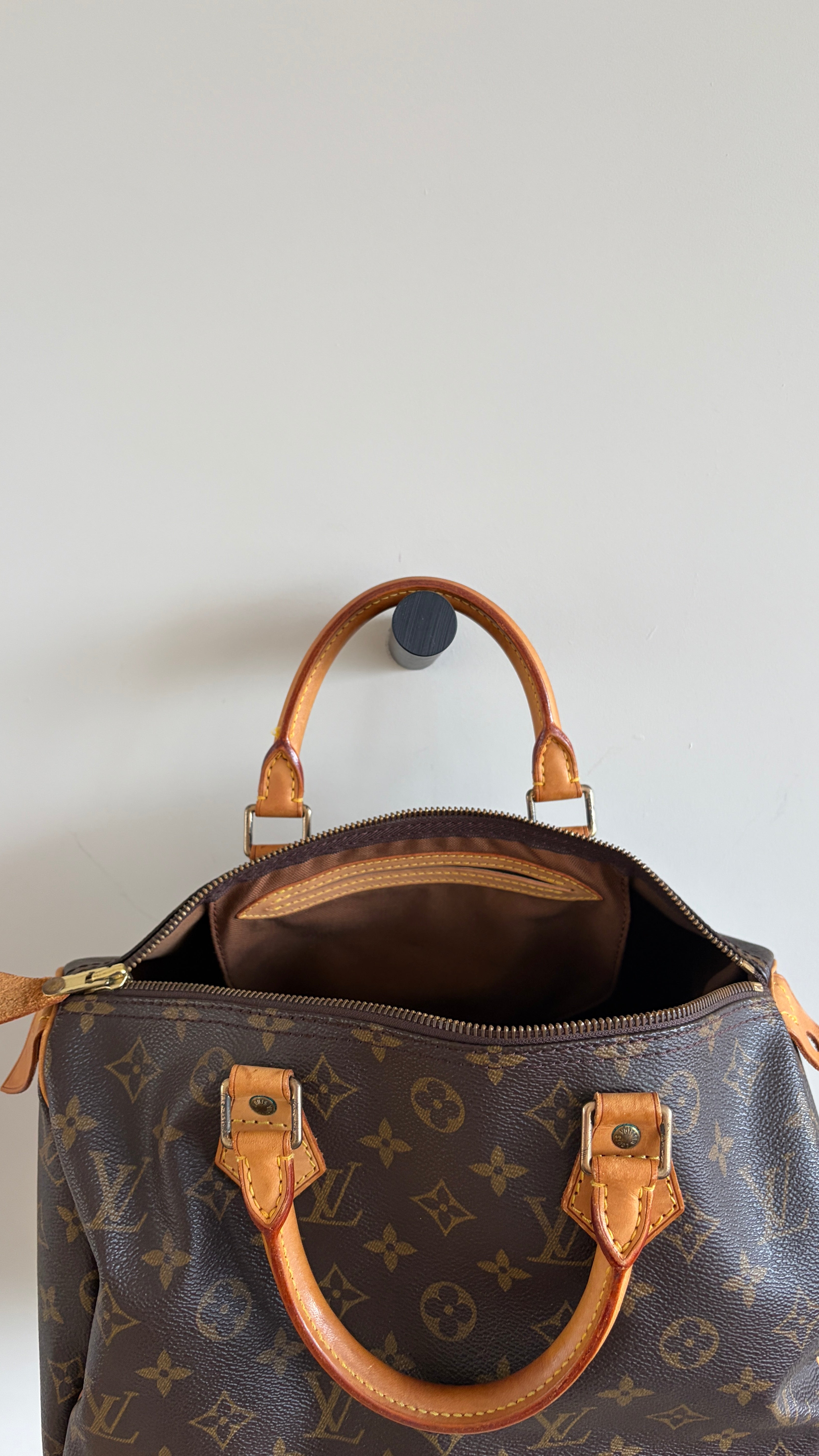 Louis Vuitton Speedy 30 - TRE25 - Productfoto 18