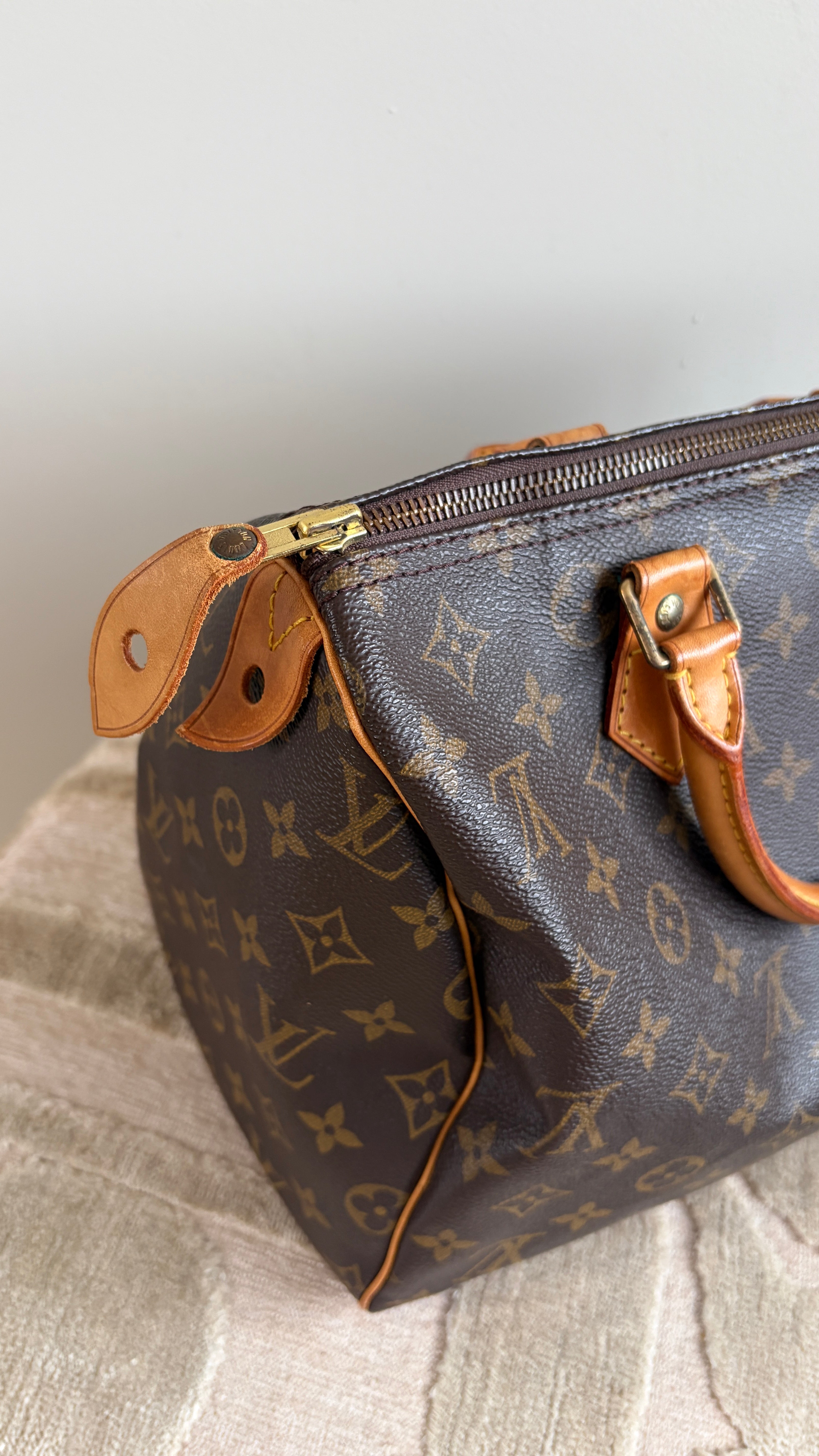 Louis Vuitton Speedy 30 - TRE25 - Productfoto 7