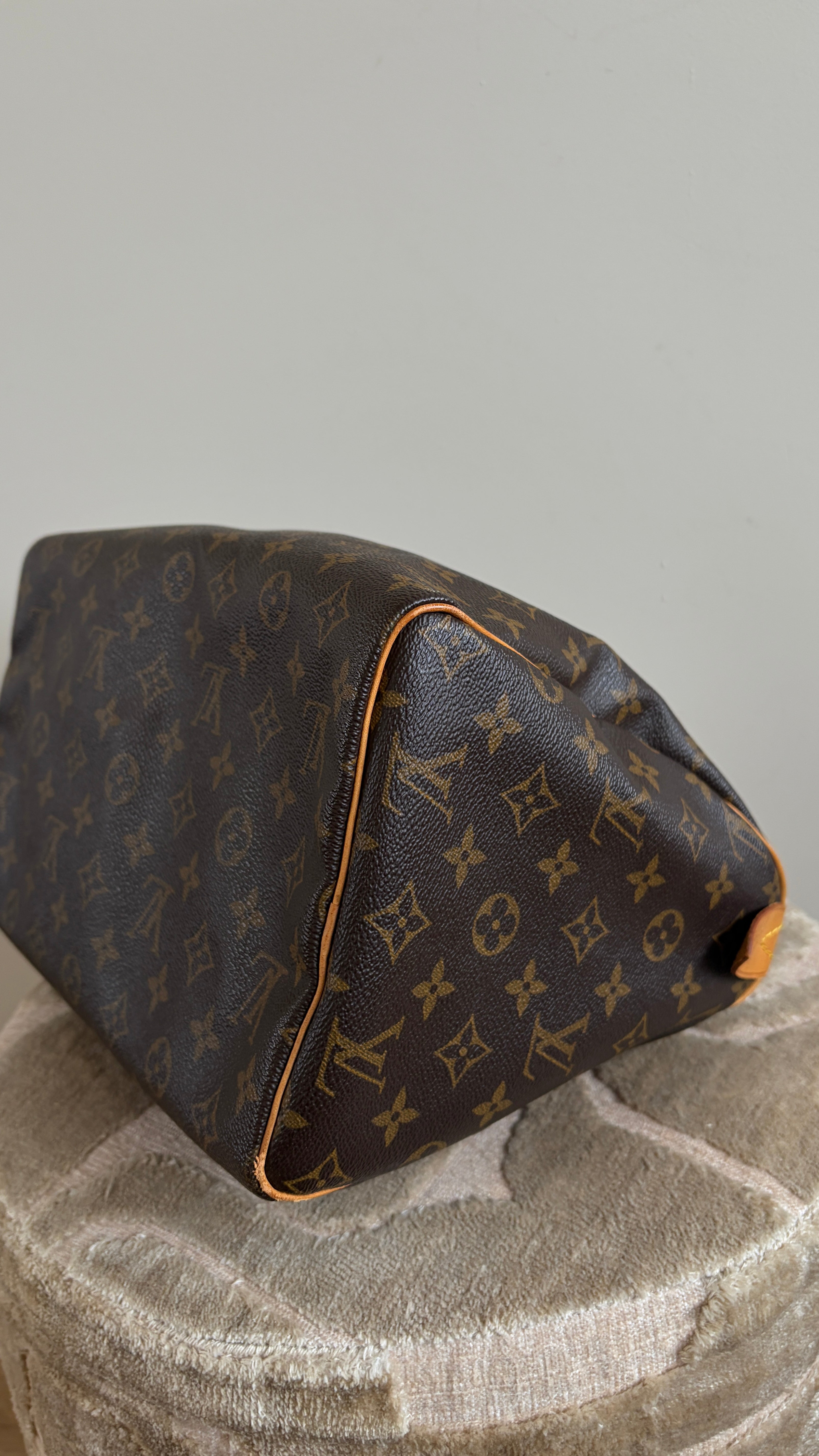 Louis Vuitton Speedy 30 - TRE25 - Productfoto 8