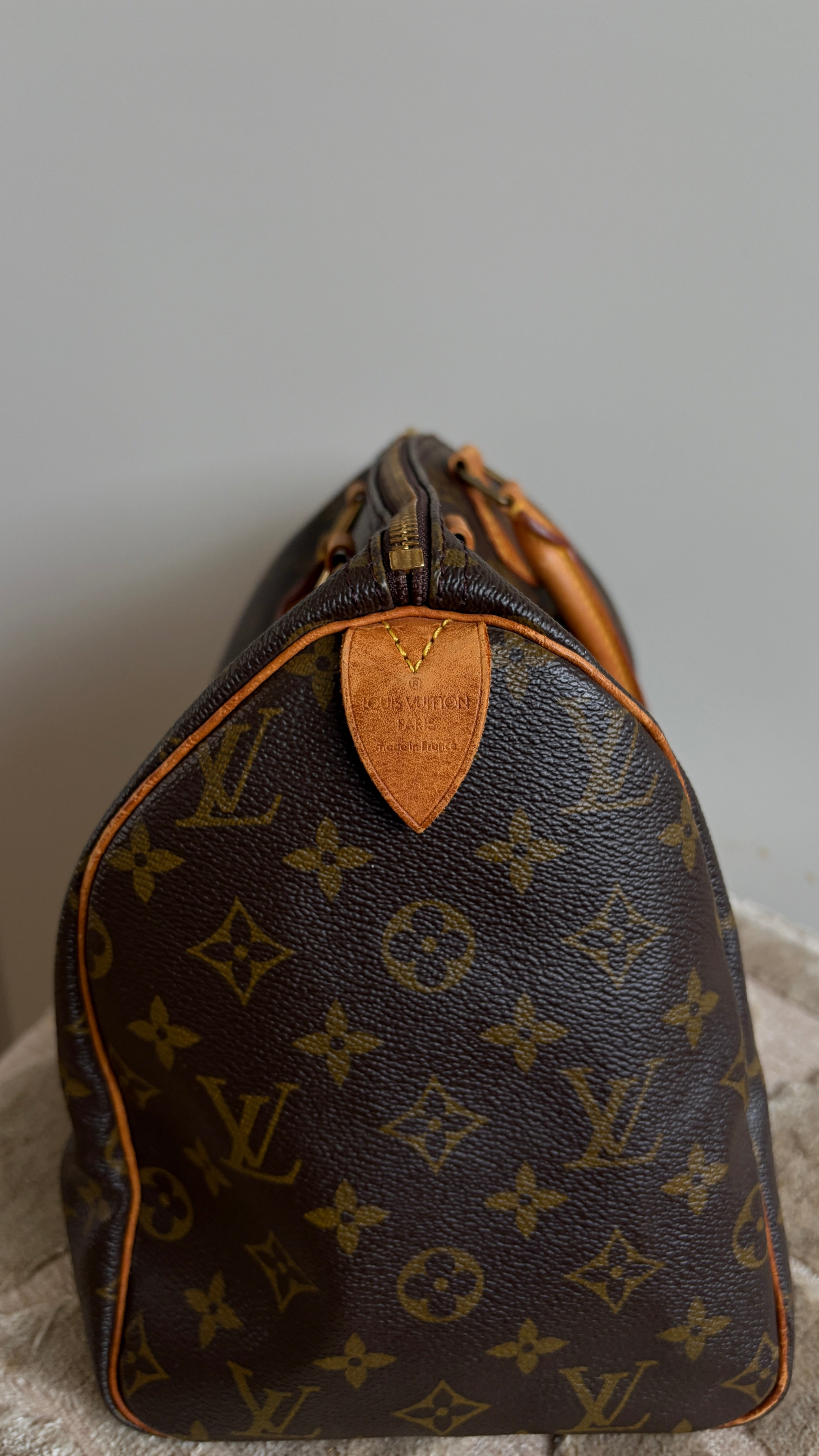 Louis Vuitton Speedy 30 - TRE26 - Productfoto 16