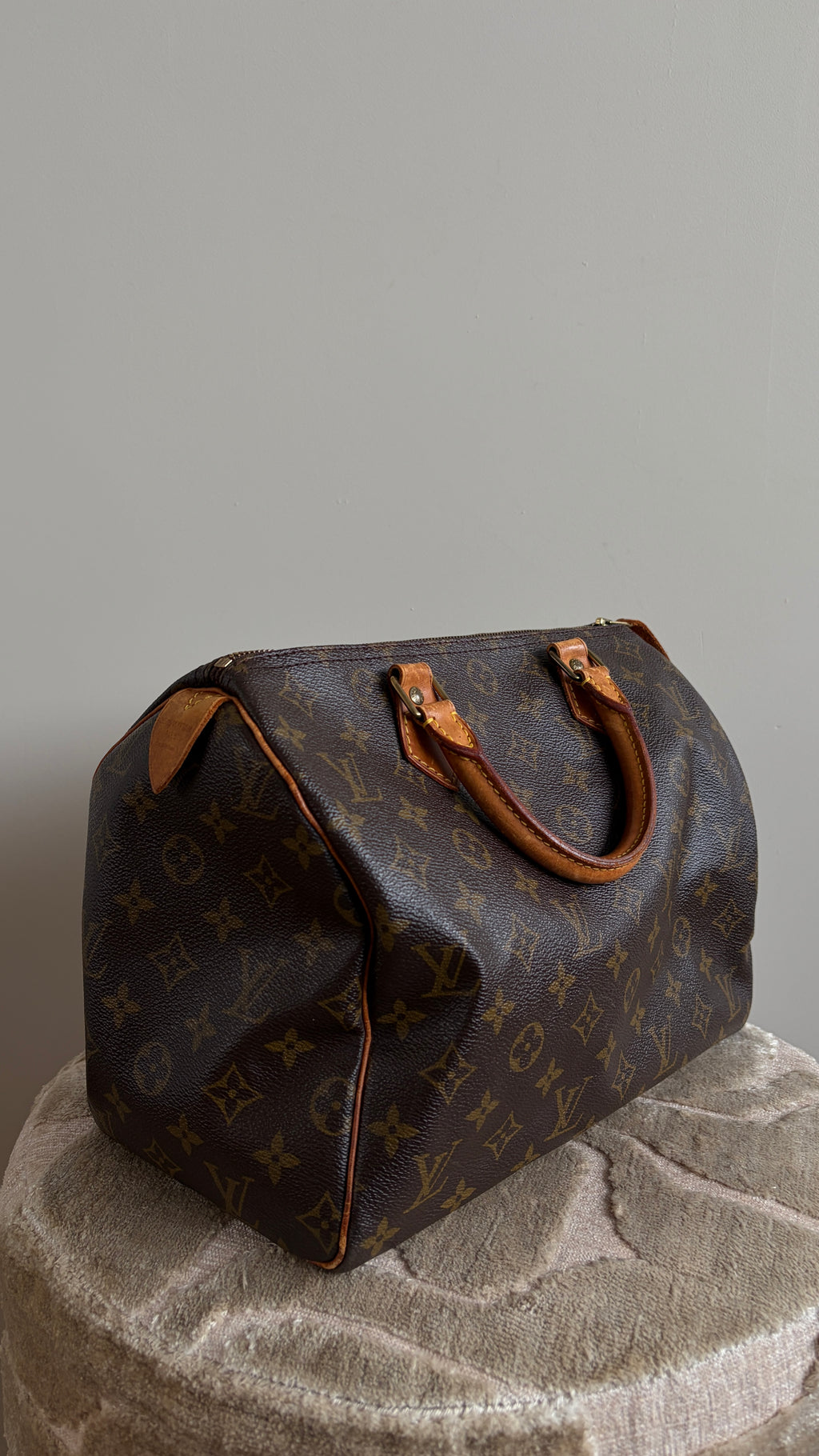 Louis Vuitton Speedy 30 - TRE26 - Productfoto 3