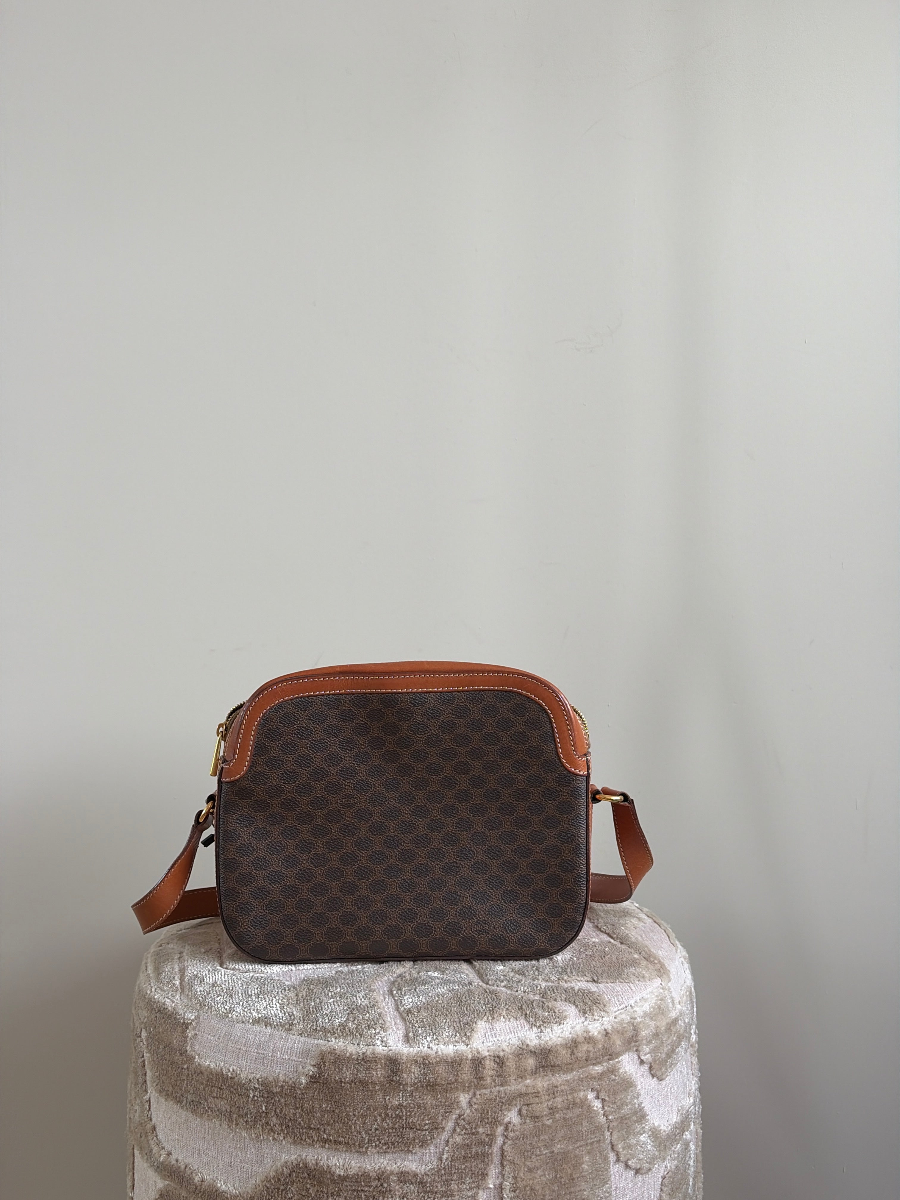 TRE102 - CELINE Macadam Pattern Shoulder Bag - 3