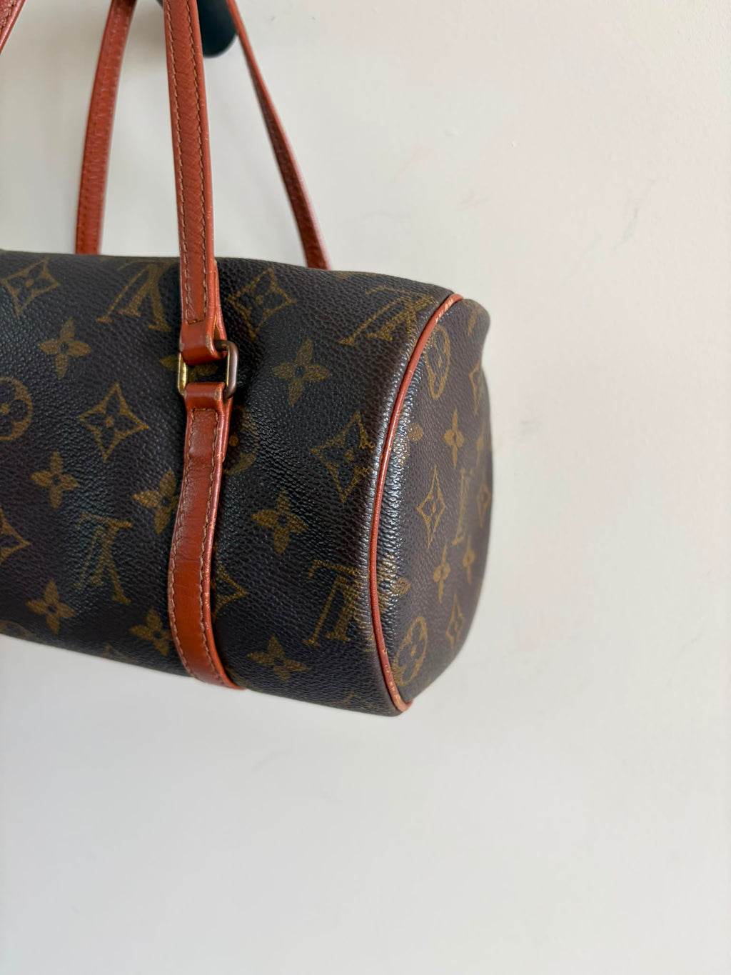 TRE105 - Louis Vuitton Papillon 26 - 5