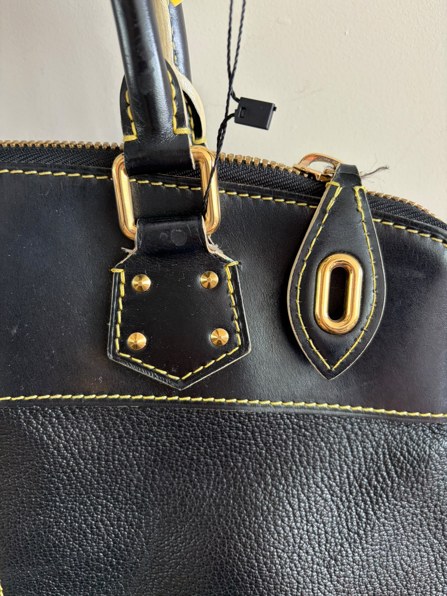 TRE107 - Louis Vuitton Suhali Lockit - 4