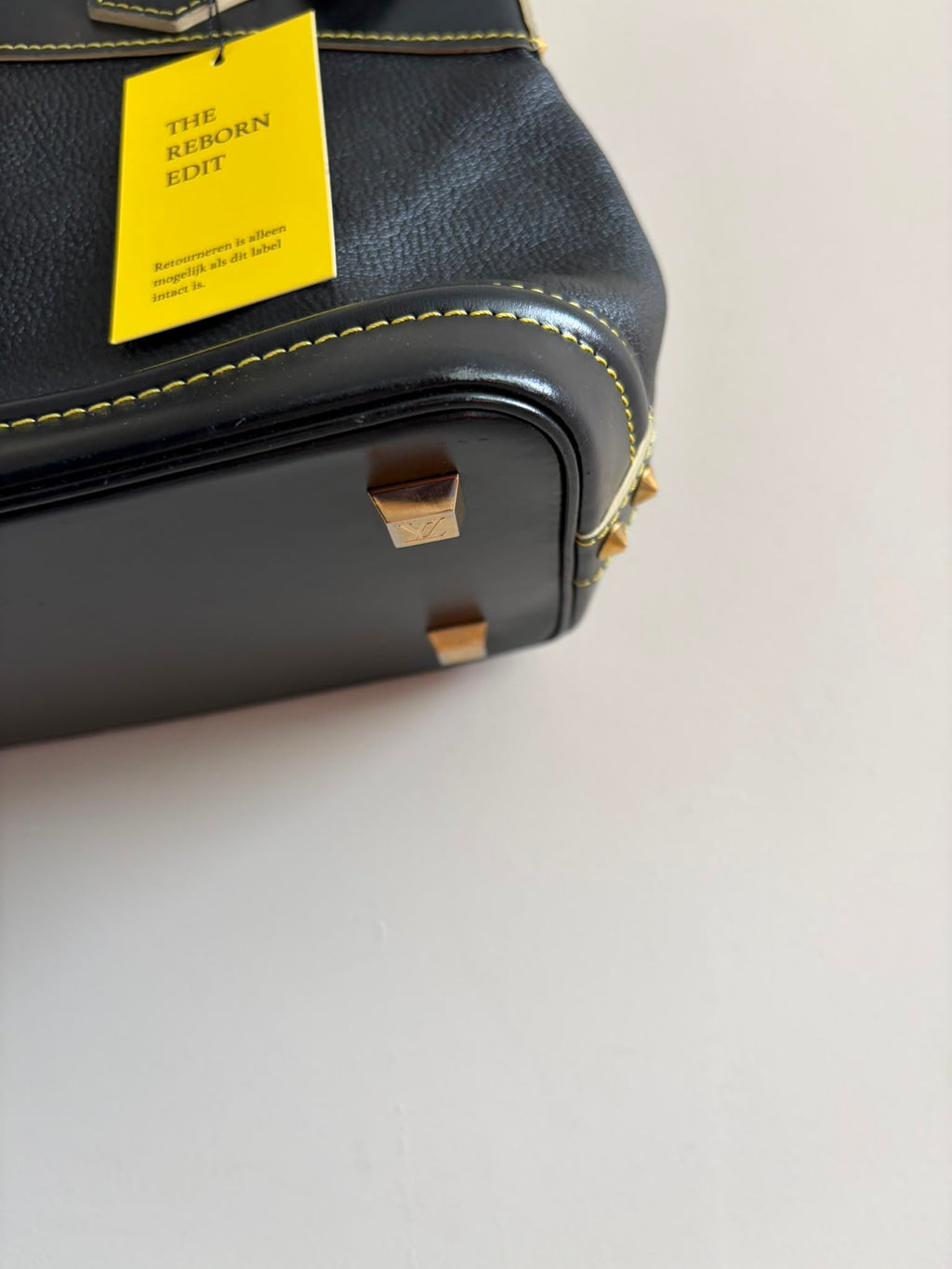 TRE107 - Louis Vuitton Suhali Lockit - 5
