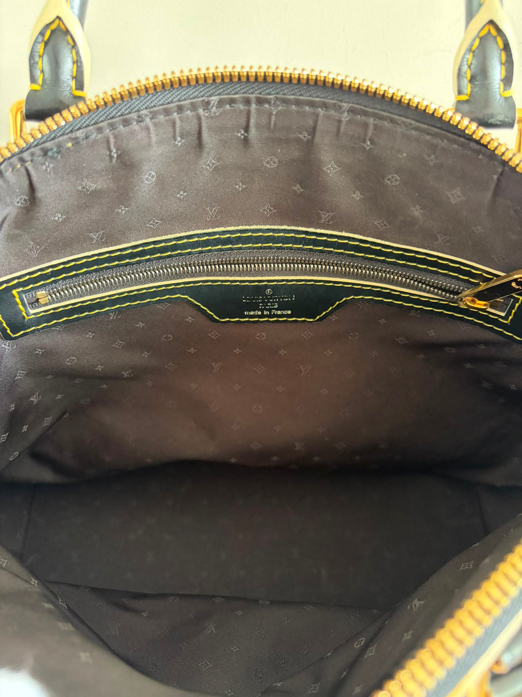 TRE107 - Louis Vuitton Suhali Lockit - 8