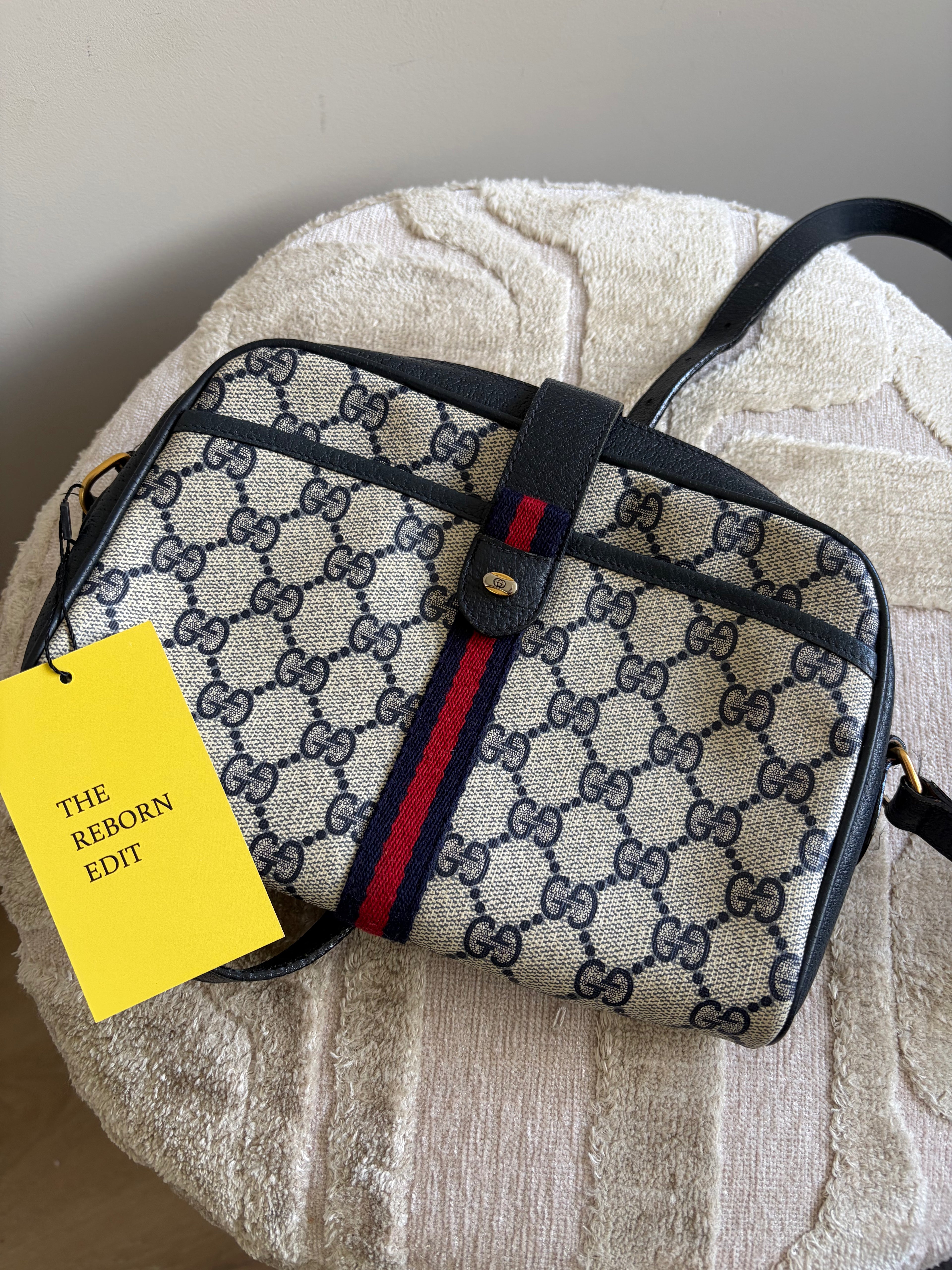 TRE121_Gucci_sherry_productfoto1