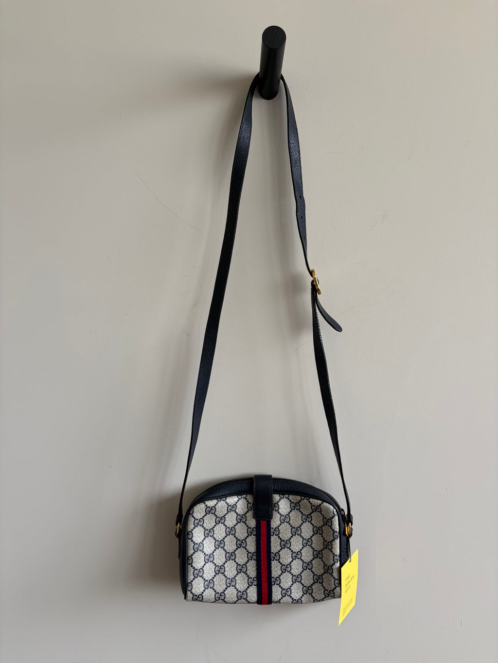 TRE121_Gucci_sherry_productfoto7