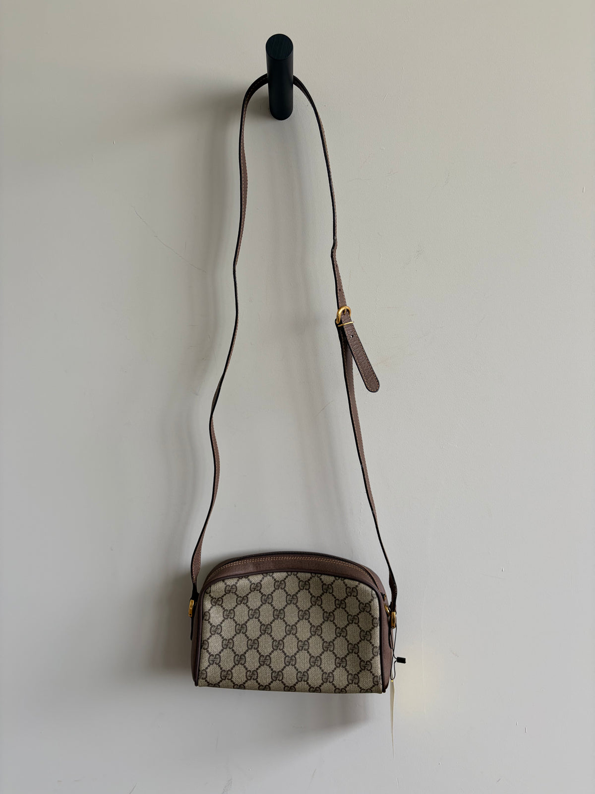 TRE130_Gucci_SherryLine_crossbodytas_Productfoto 4
