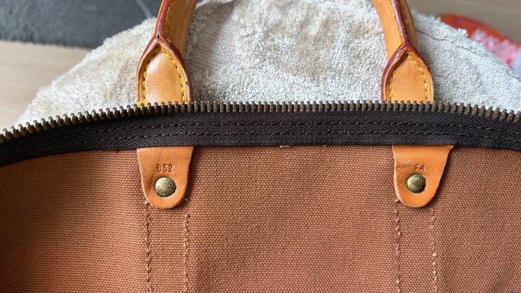 TRE34 - Louis Vuitton Keepall 45 - productfoto 14