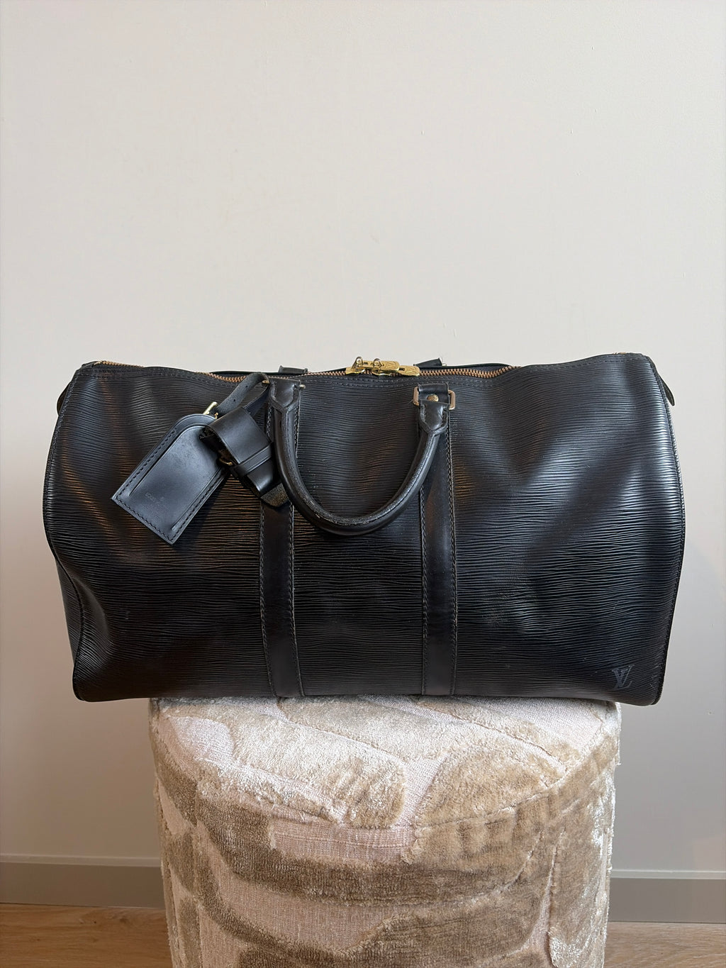 TRE39 - Louis Vuitton Keepall 45 Epi Black - productfoto 1