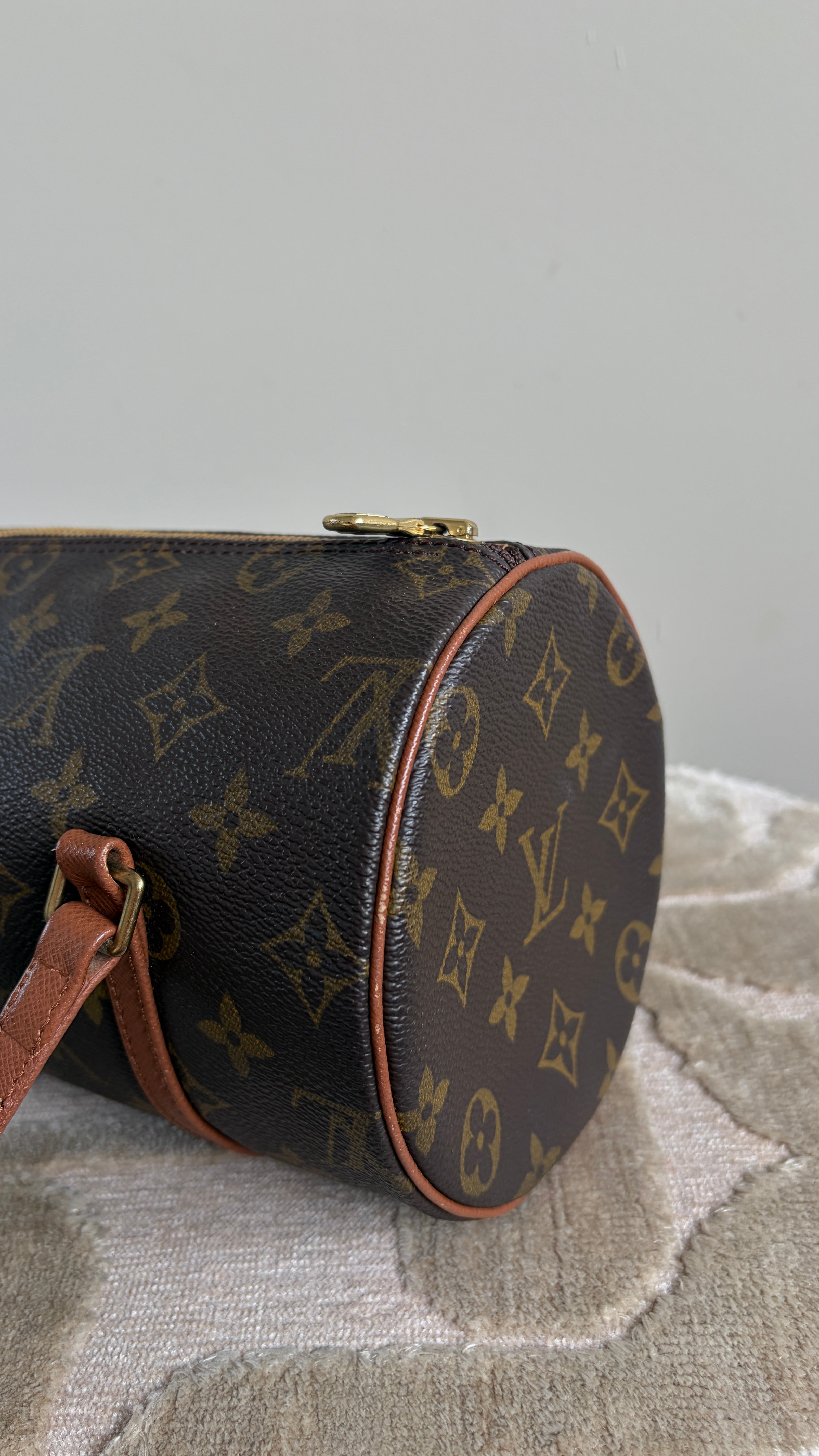 TRE41 - Louis Vuitton Papillon 26 Monogram - productfoto 13