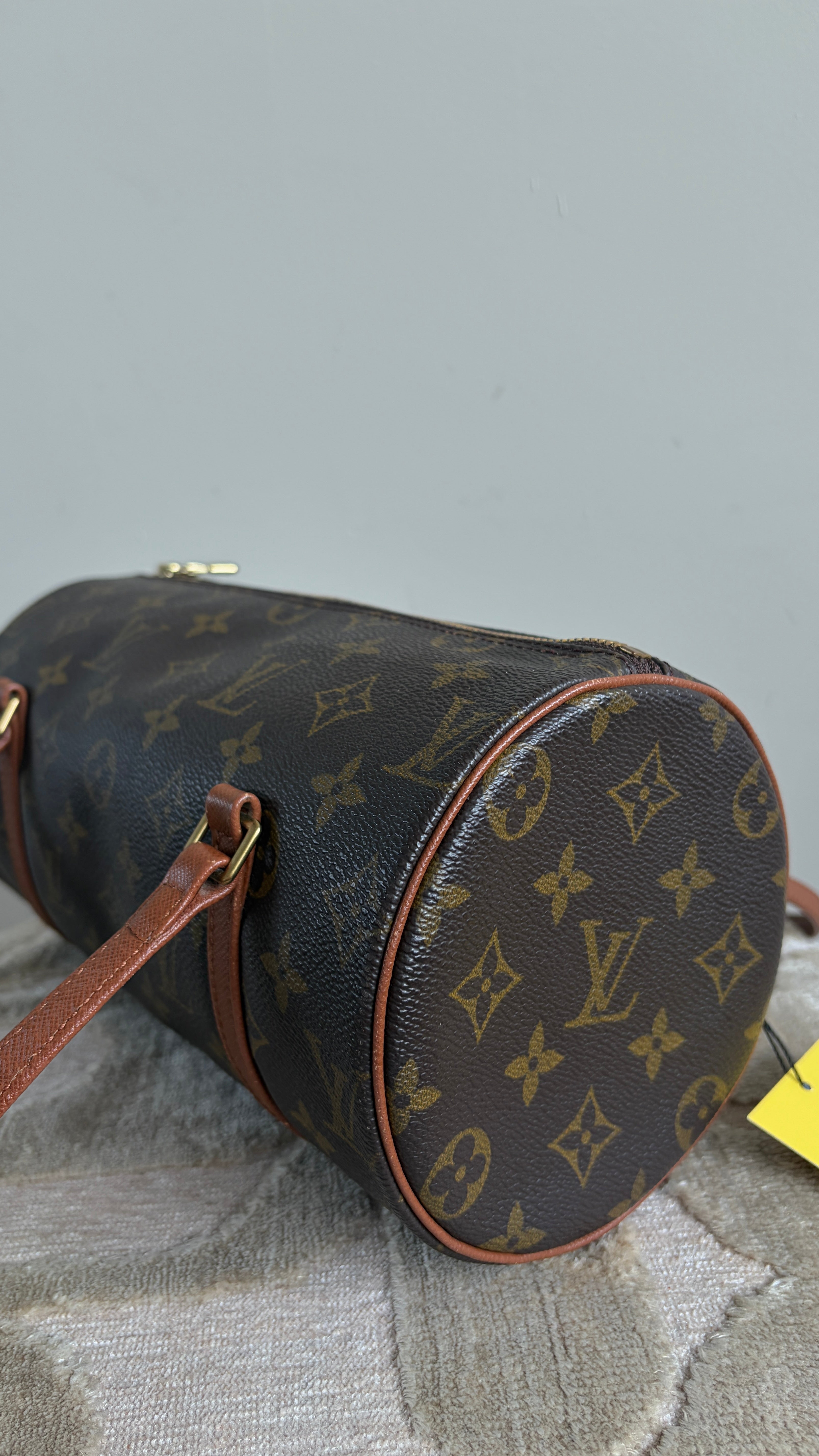 TRE41 - Louis Vuitton Papillon 26 Monogram - productfoto 15