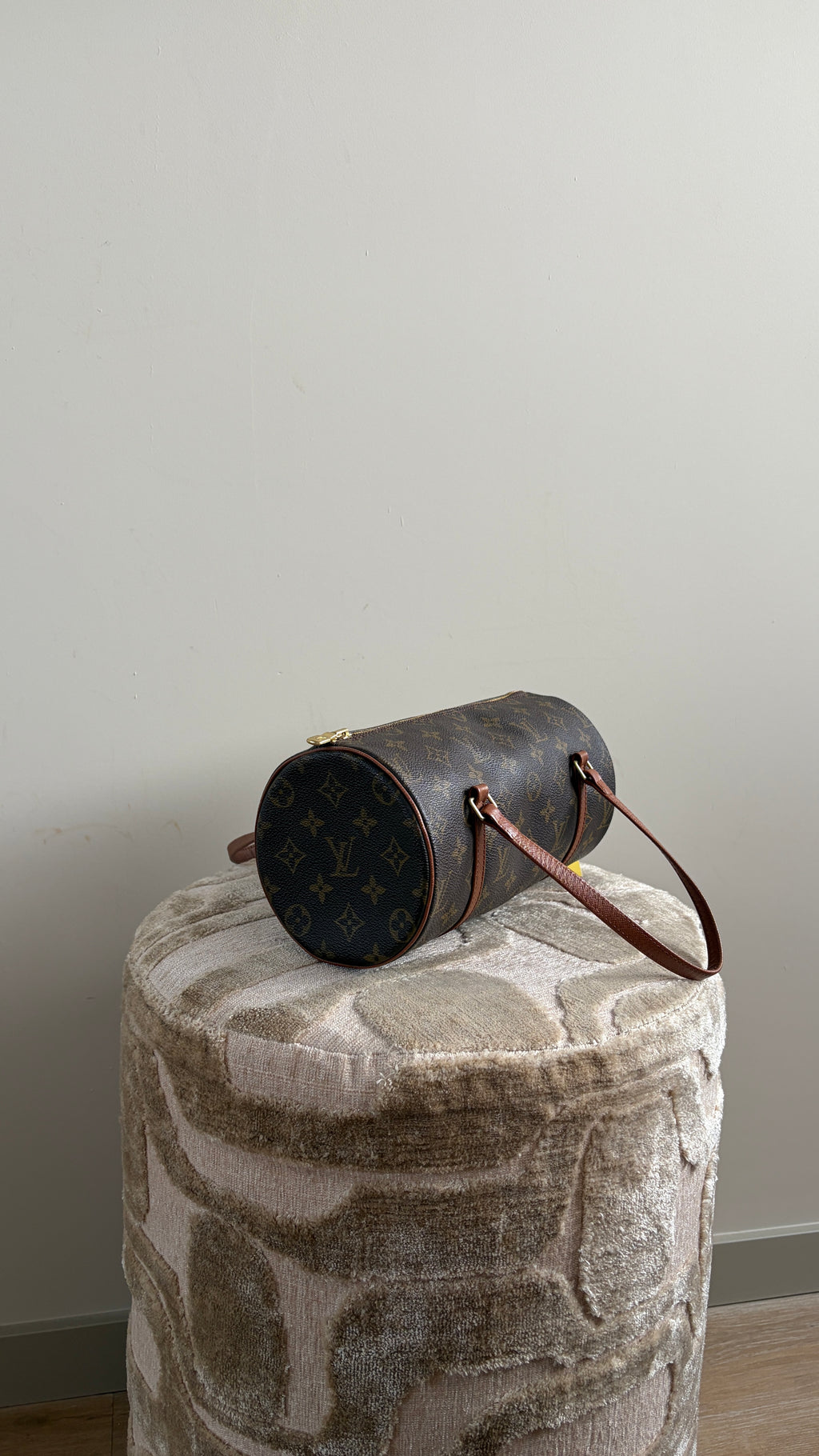 TRE41 - Louis Vuitton Papillon 26 Monogram - productfoto 3