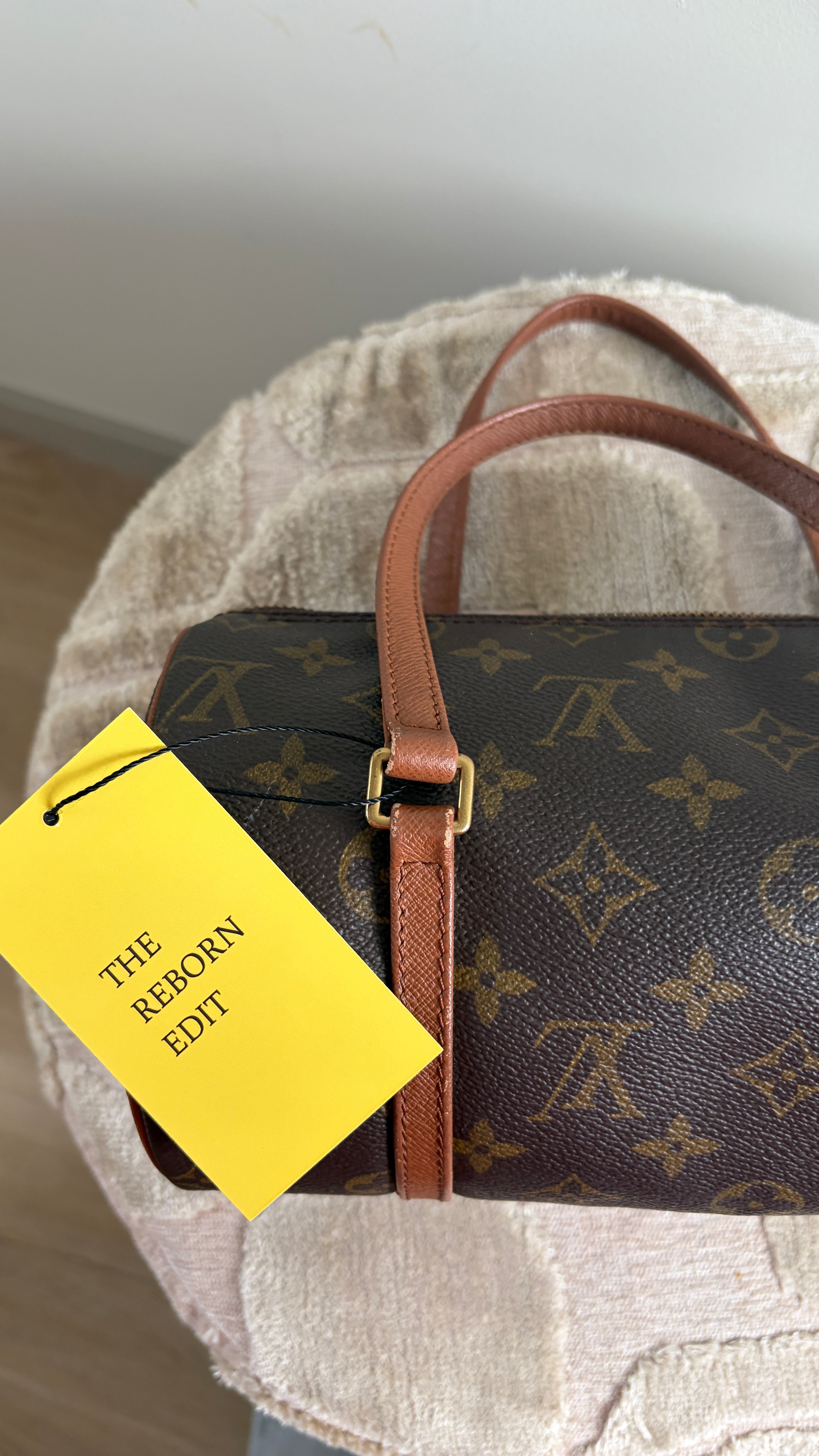 TRE41 - Louis Vuitton Papillon 26 Monogram - productfoto 9