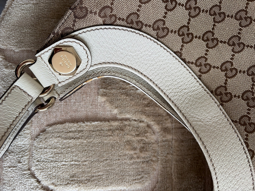 TRE43 - Gucci Abbey Hobo Charmy Beige - Productfoto 20