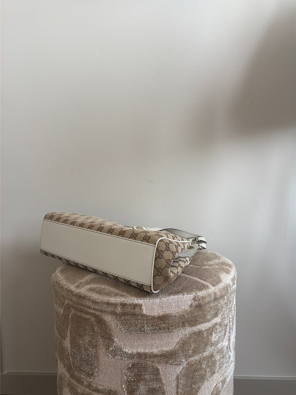 TRE43 - Gucci Abbey Hobo Charmy Beige - Productfoto 8