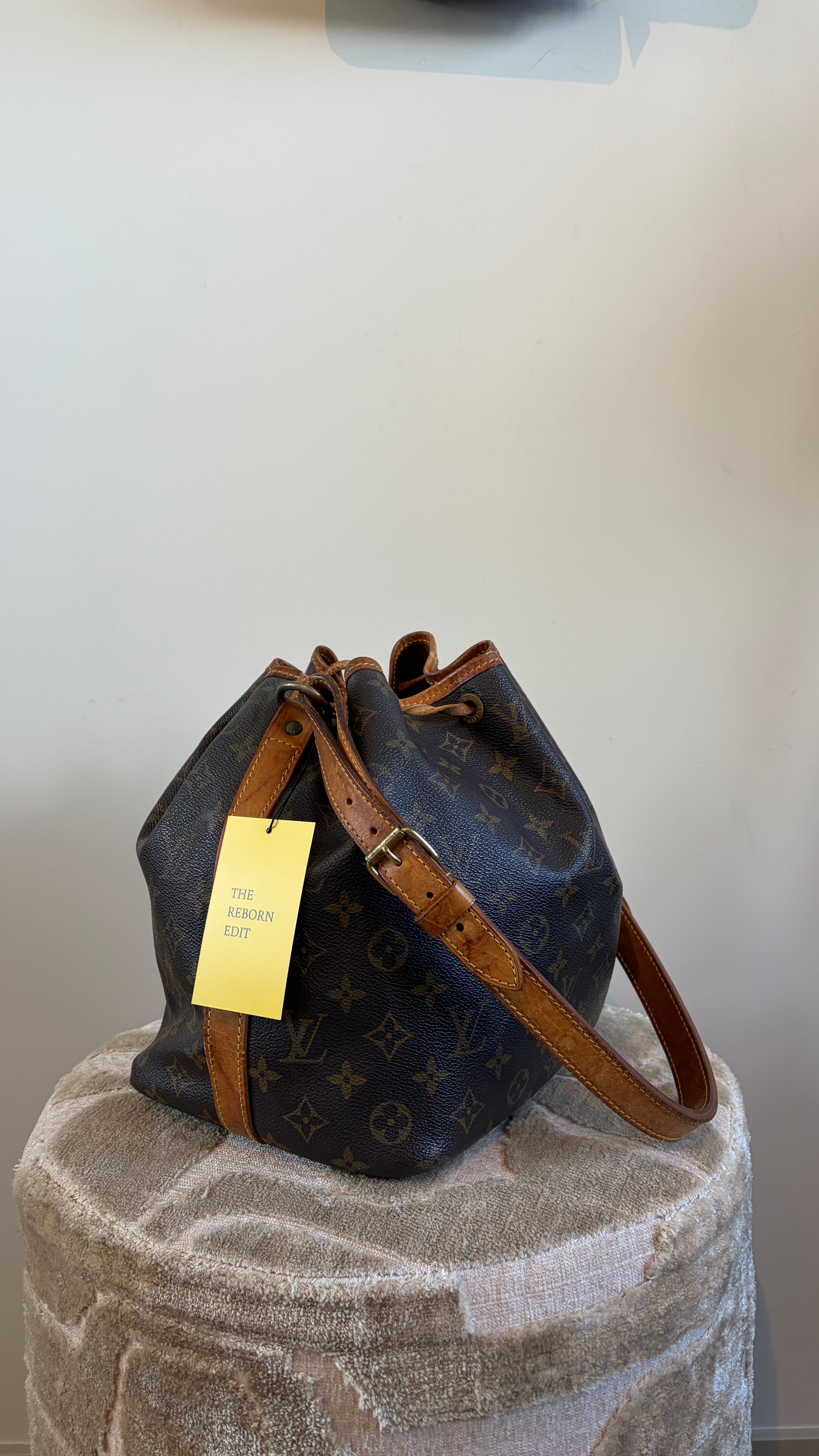 TRE44 - Louis Vuitton Petit Noe - productfoto 4
