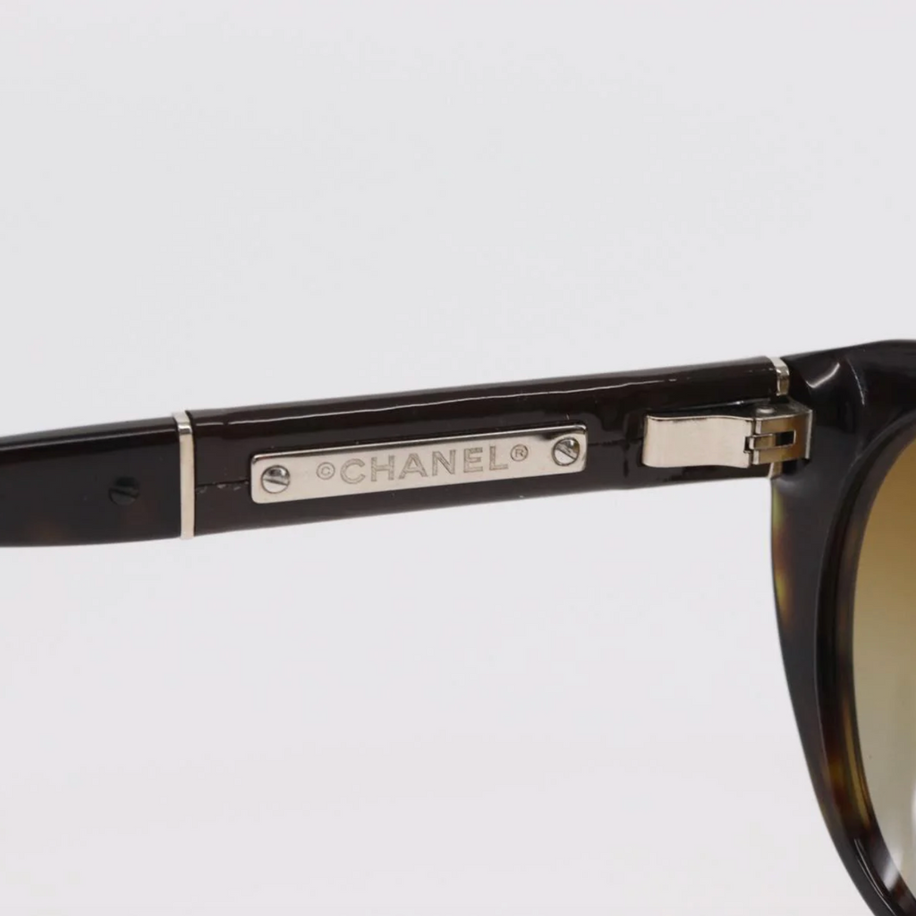 TRE47 - Chanel sunglasses plastic brown CC - 9