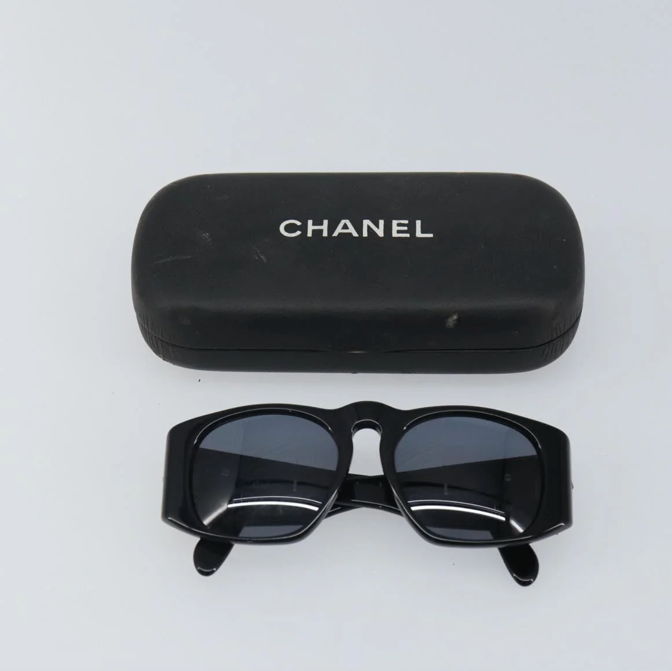 TRE48 - Chanel sunglasses plastic black CC - 10