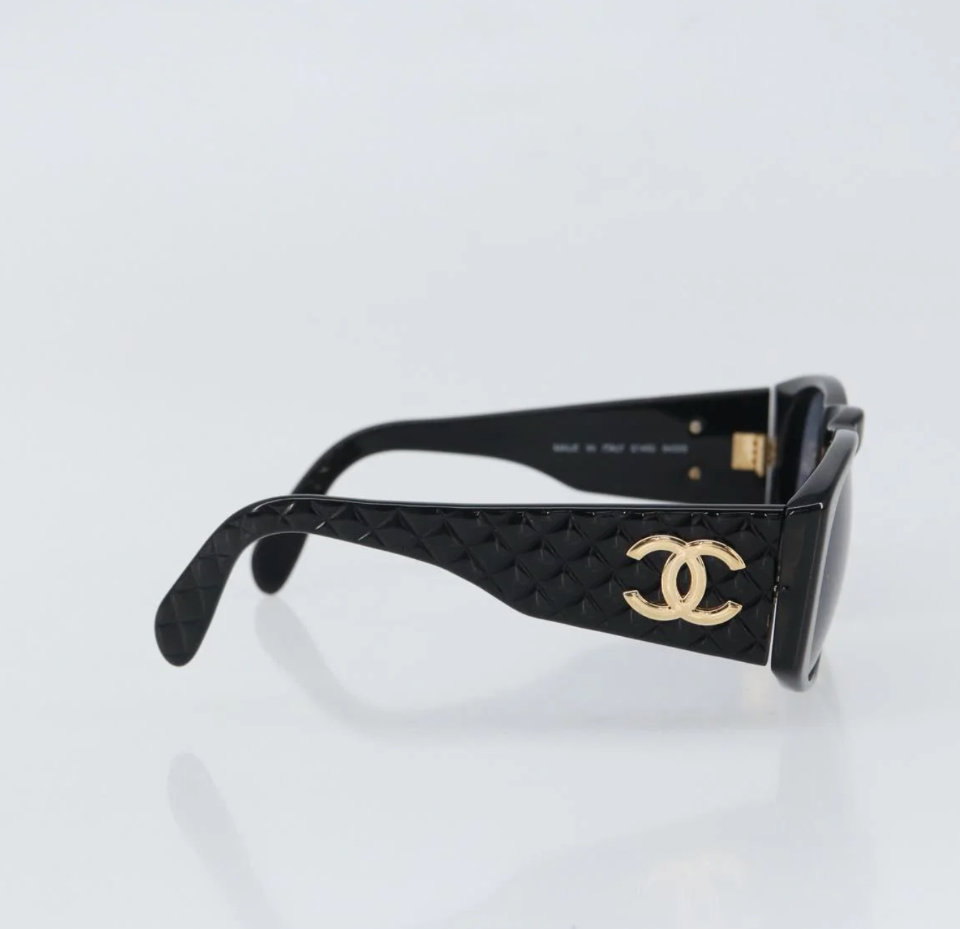 TRE48 - Chanel sunglasses plastic black CC - 4
