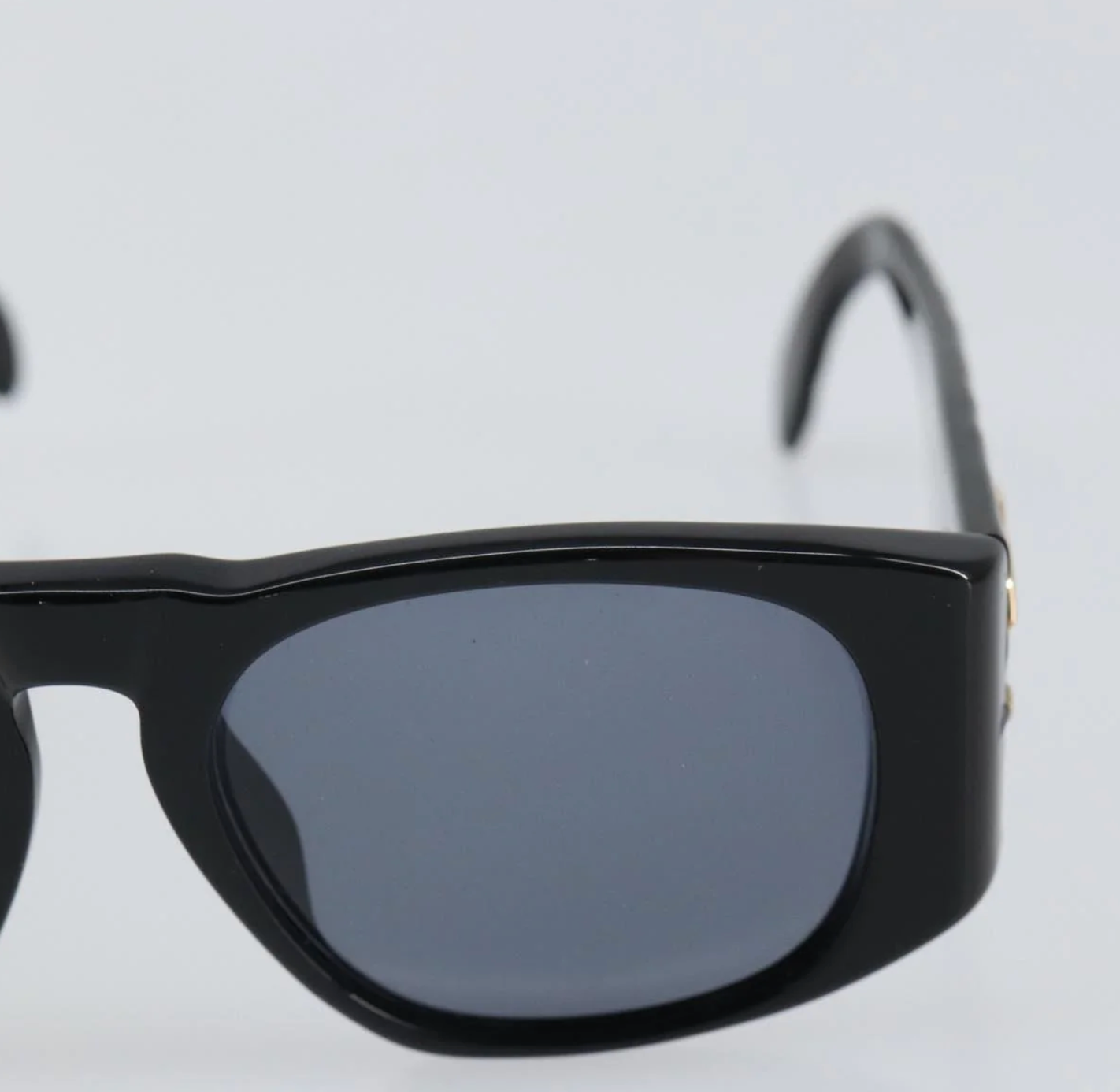 TRE48 - Chanel sunglasses plastic black CC - 6