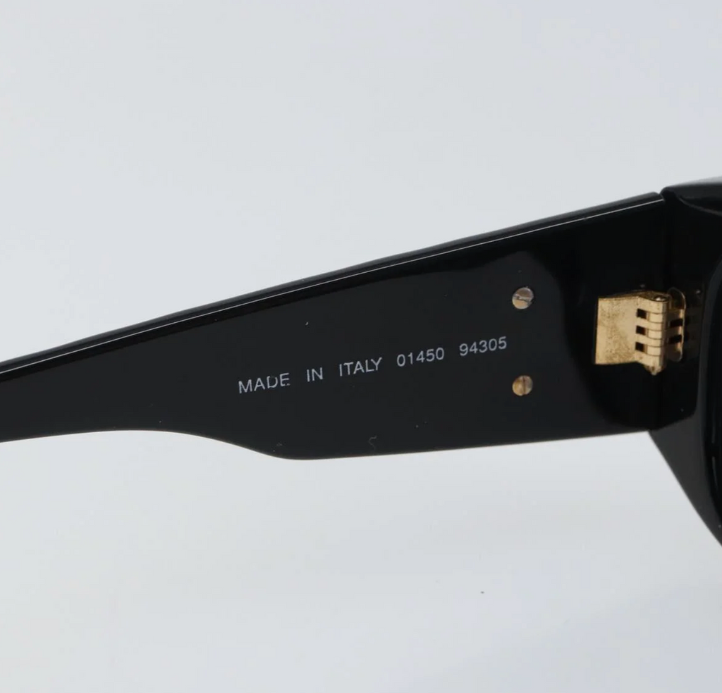 TRE48 - Chanel sunglasses plastic black CC - 9