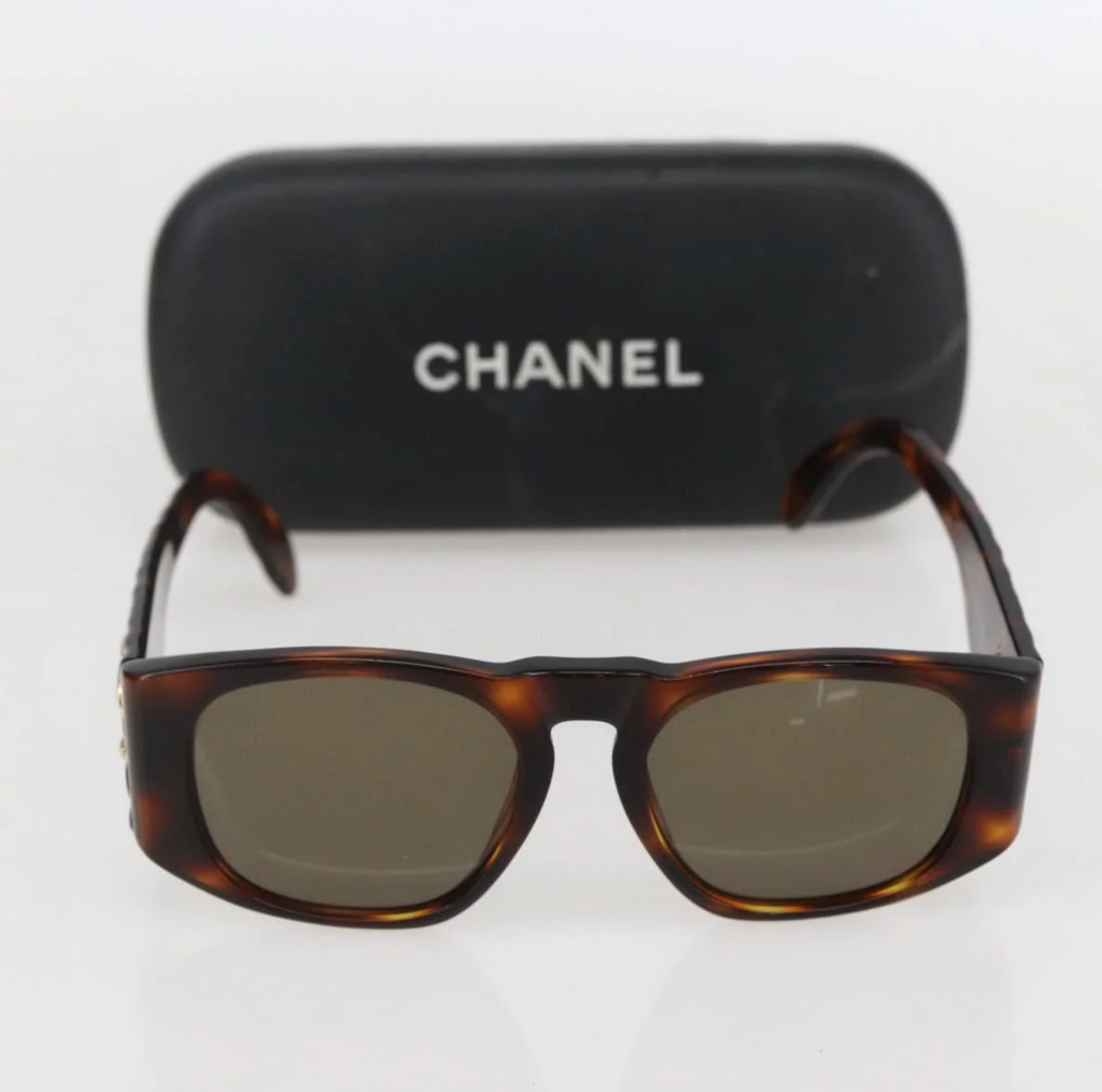 TRE49 - Chanel sunglasses plastic brown CC - 11