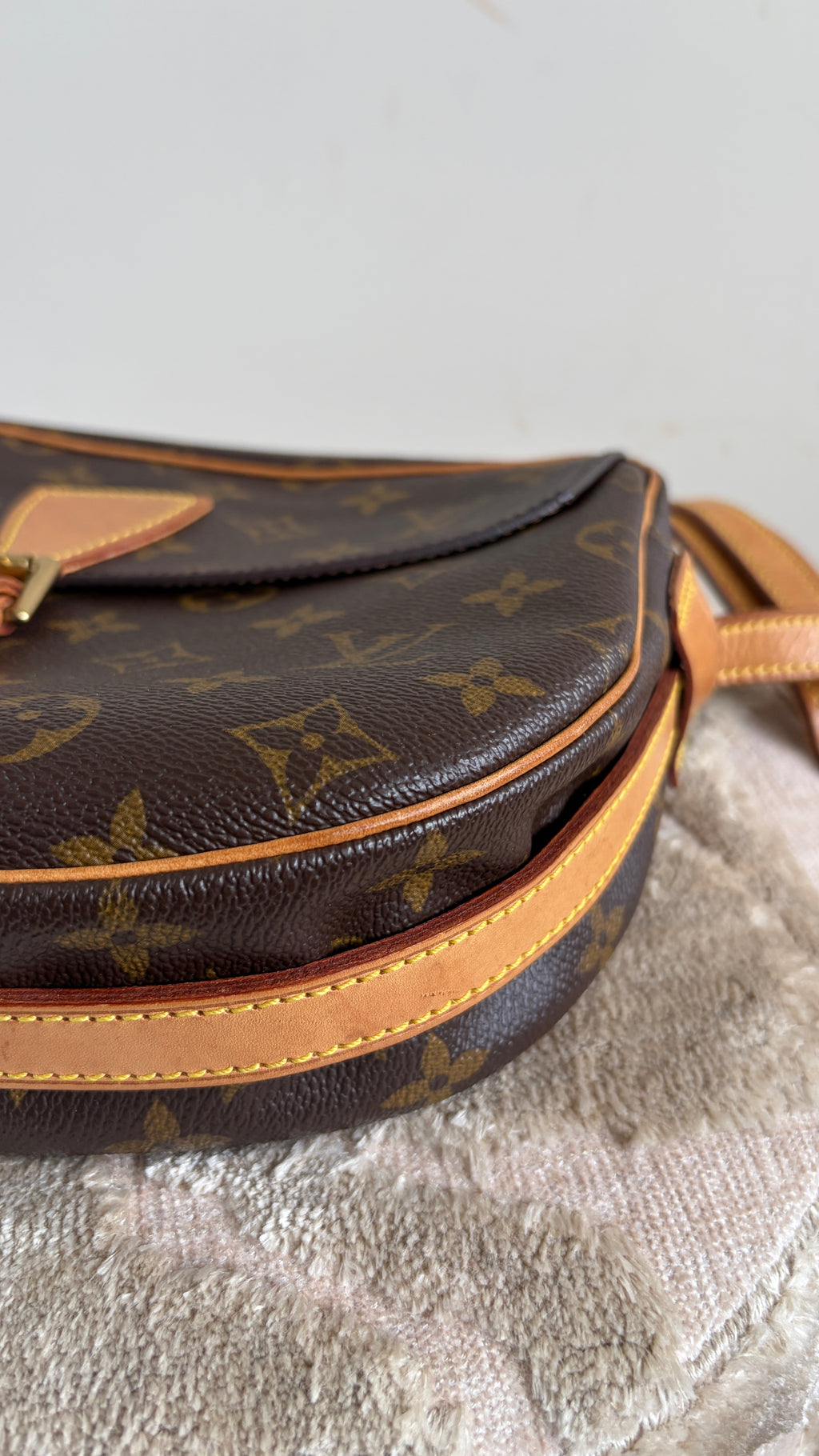 TRE51 - Louis Vuitton Jeune Fille MM - 7