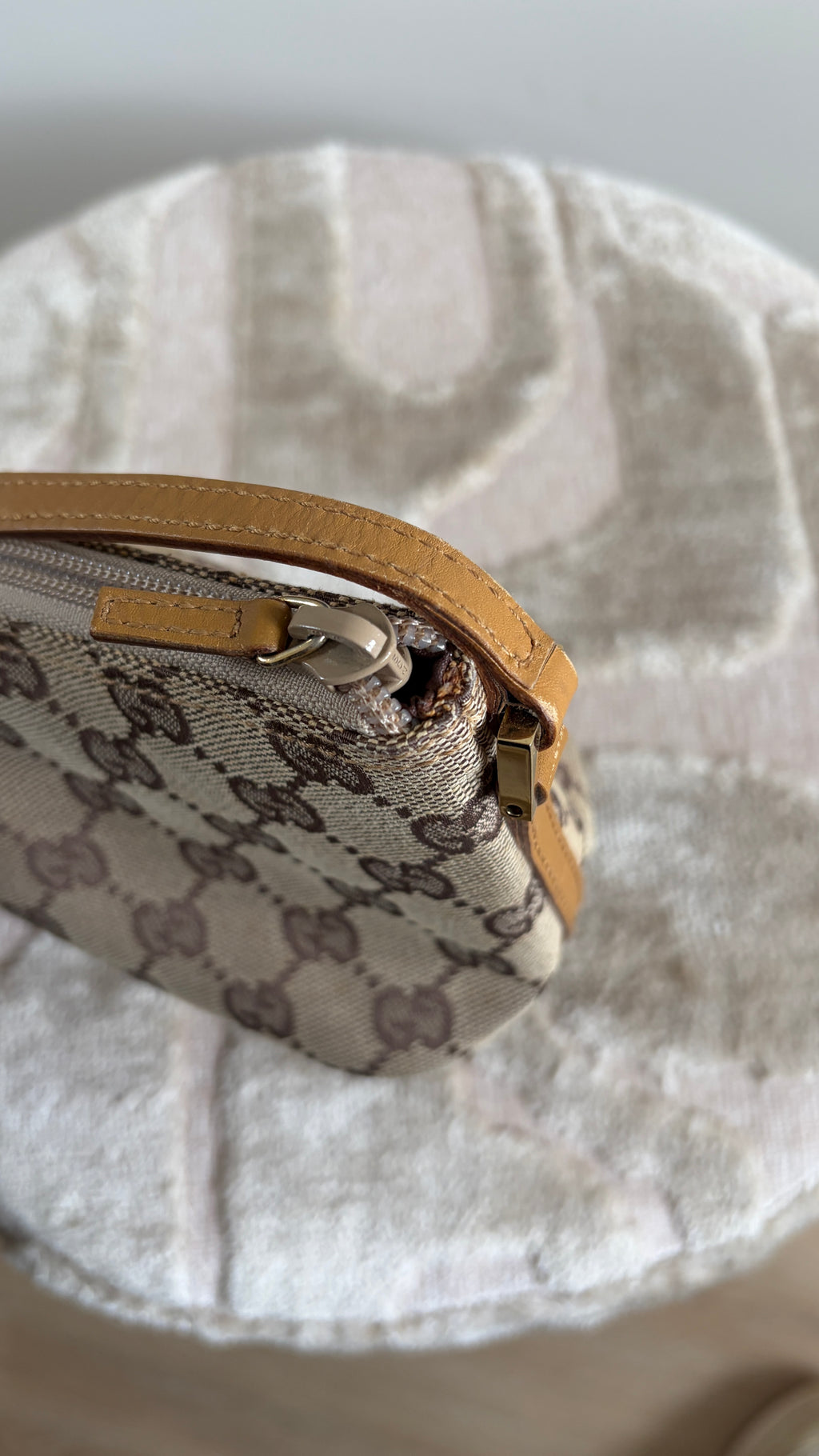 TRE54 - Gucci Boat Bag beige - 7