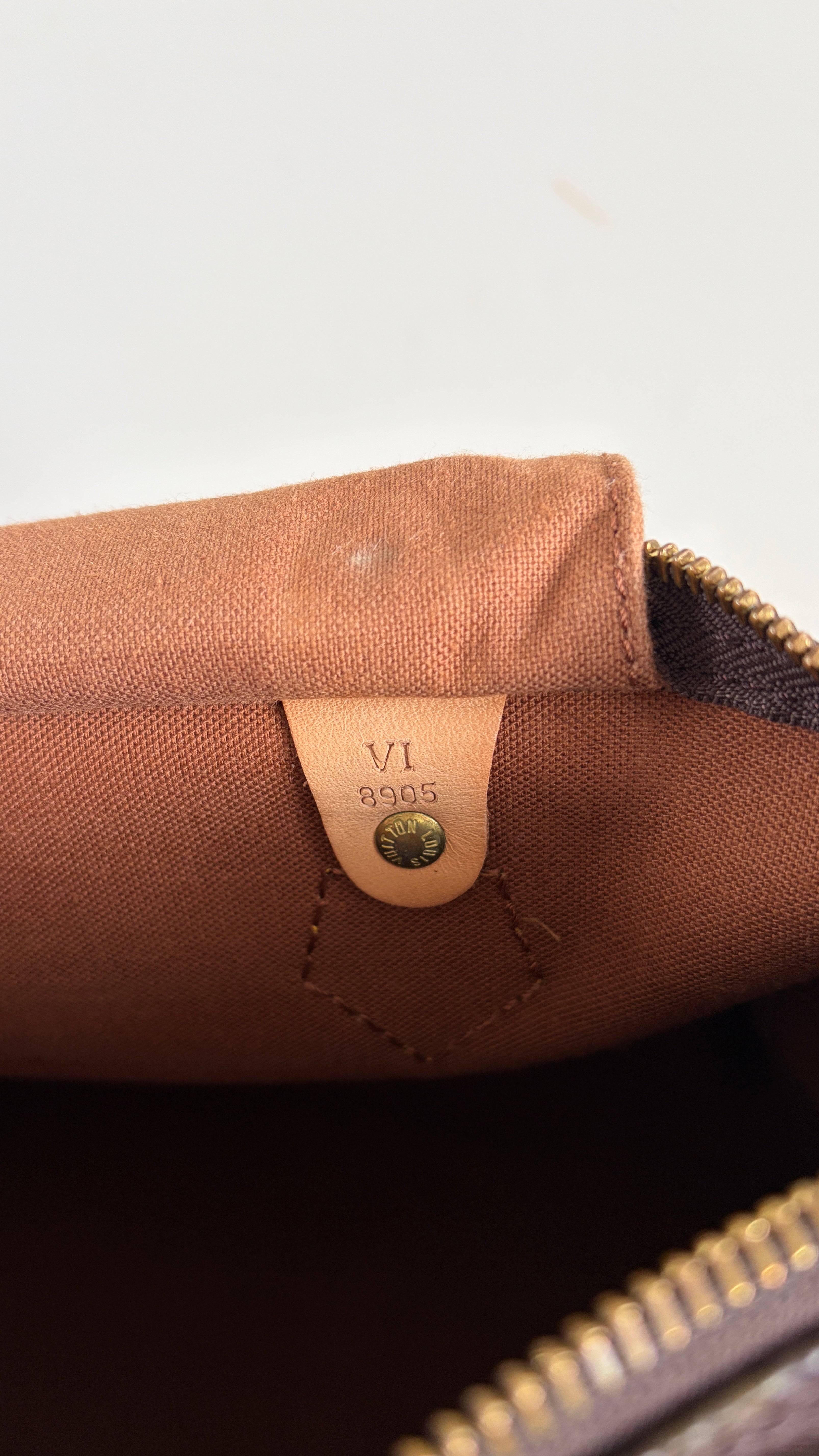 TRE55 - Louis Vuitton Speedy 30 - 16