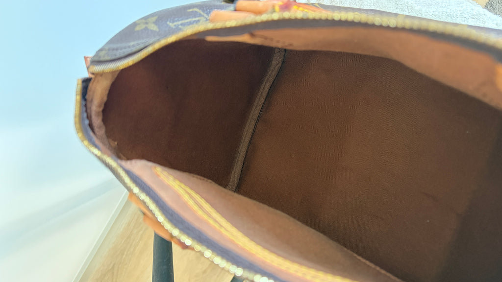TRE55 - Louis Vuitton Speedy 30 - 23