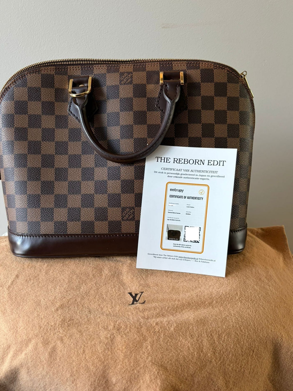 TRE62 - Louis Vuitton Alma PM Damier Ebène - 1
